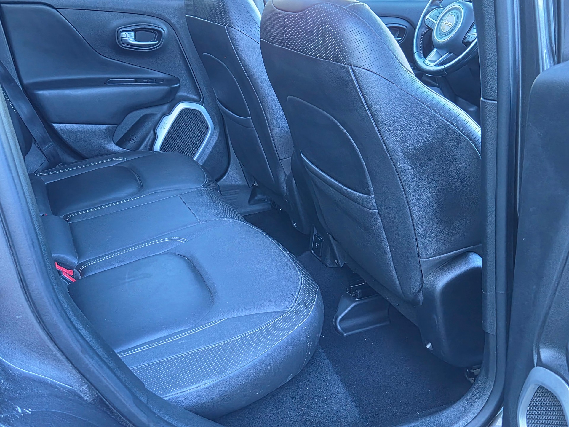 JEEP Renegade 1.4 Turbo Limited AWD-image-13