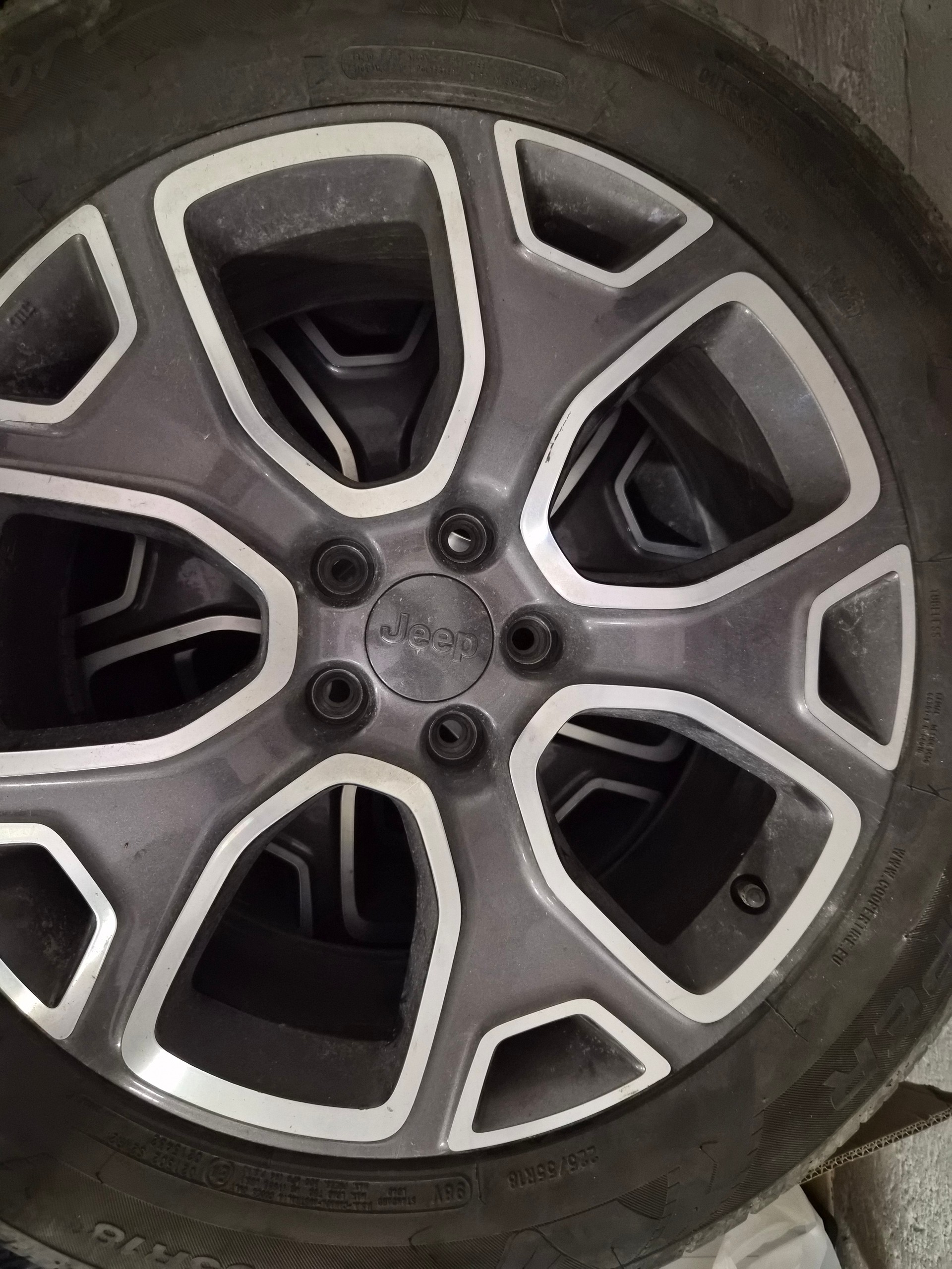 JEEP Renegade 1.4 Turbo Limited AWD-image-11