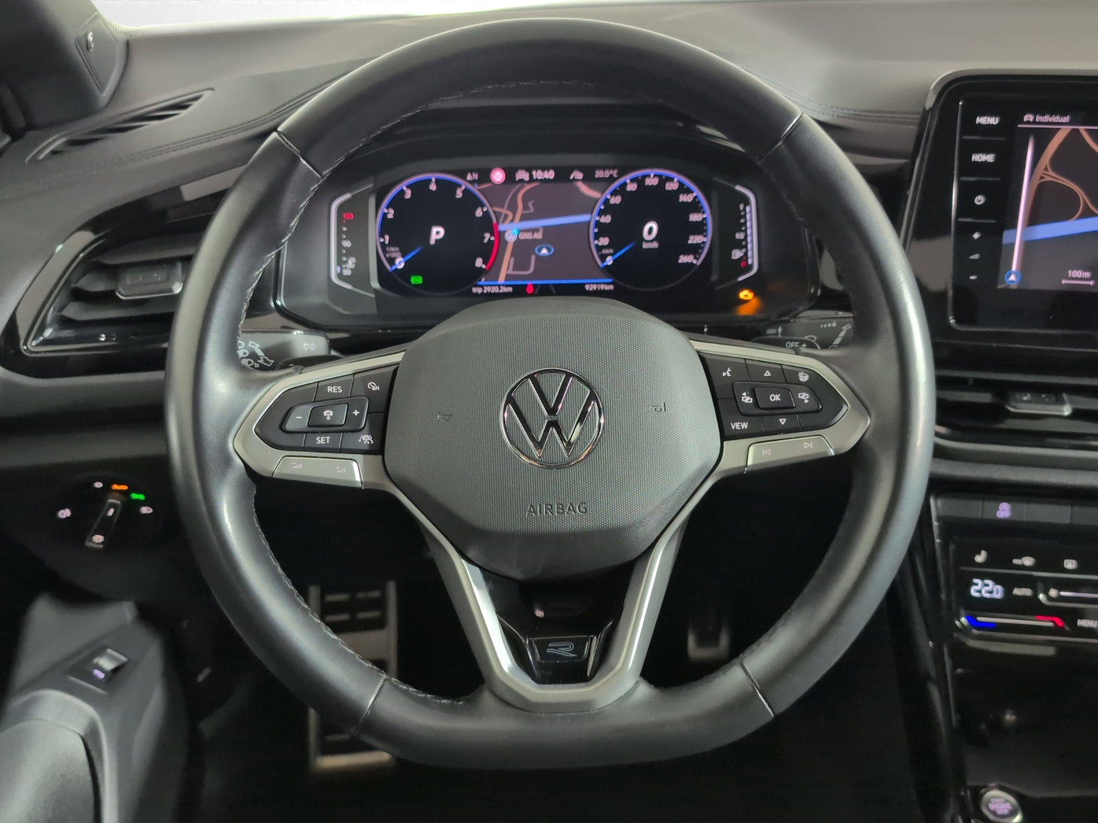 VW T-Roc 2.0 TSI R-Line DSG 4Motion-image-11