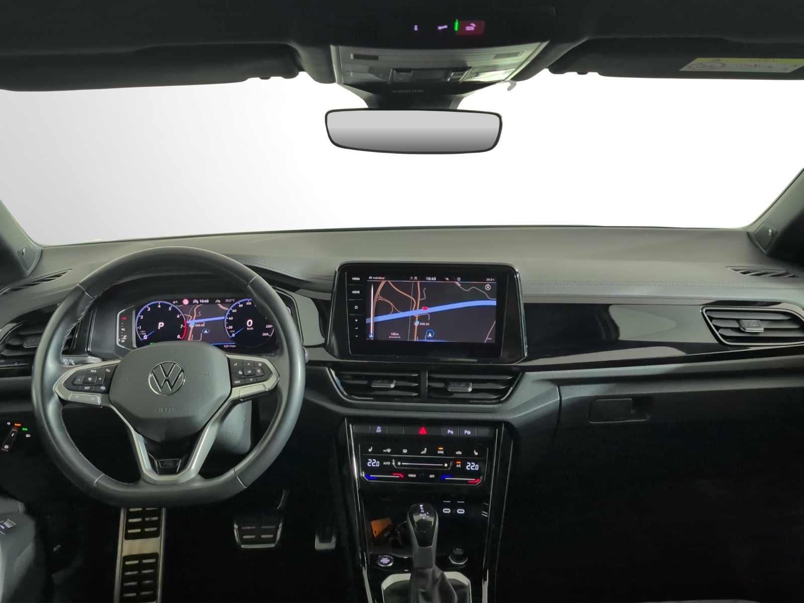 VW T-Roc 2.0 TSI R-Line DSG 4Motion-image-9