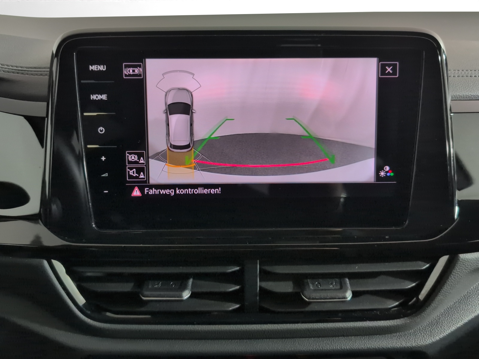 VW T-Roc 2.0 TSI R-Line DSG 4Motion-image-12
