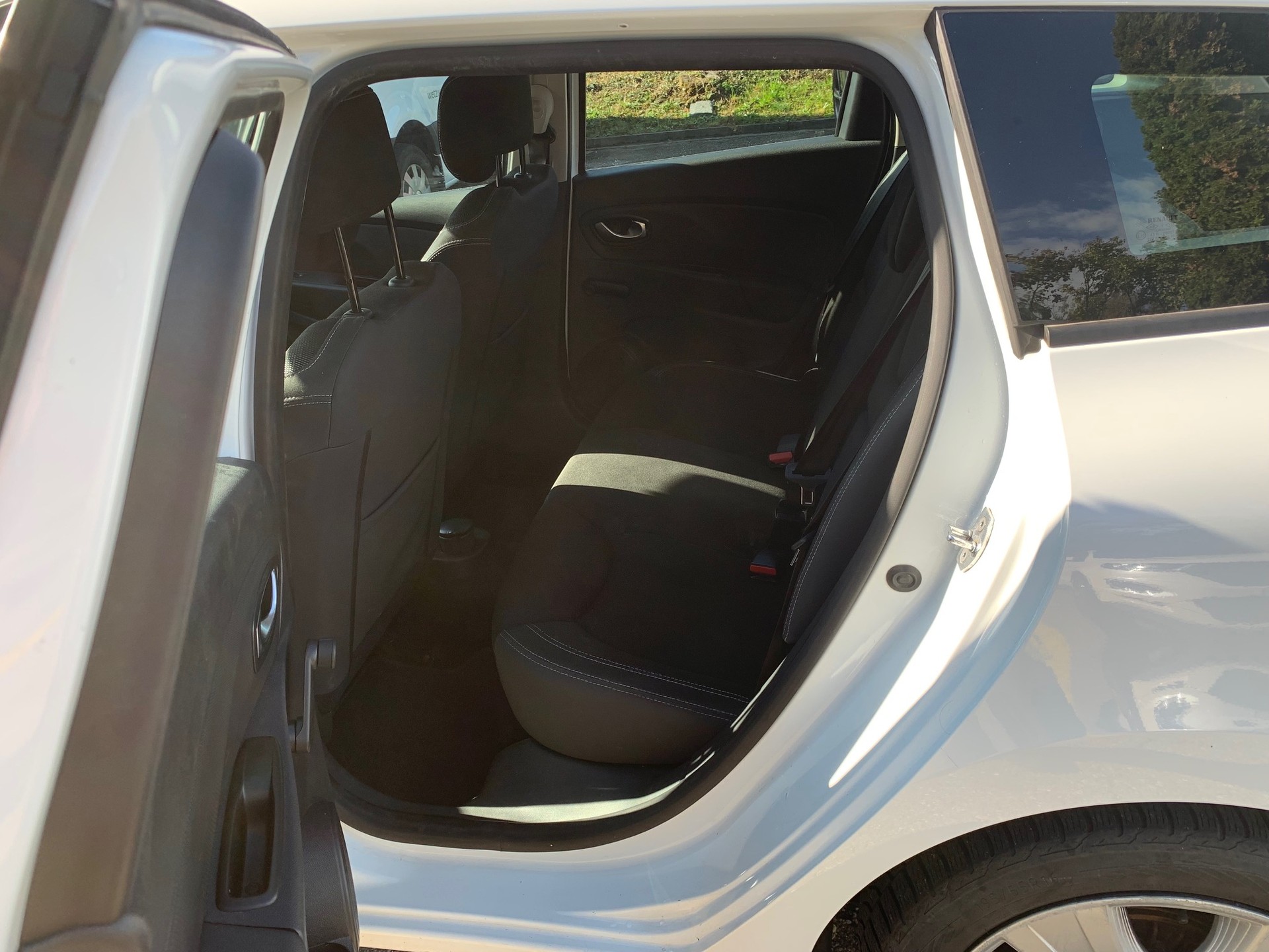 RENAULT Clio Grandtour 0.9 12V Zen-image-7