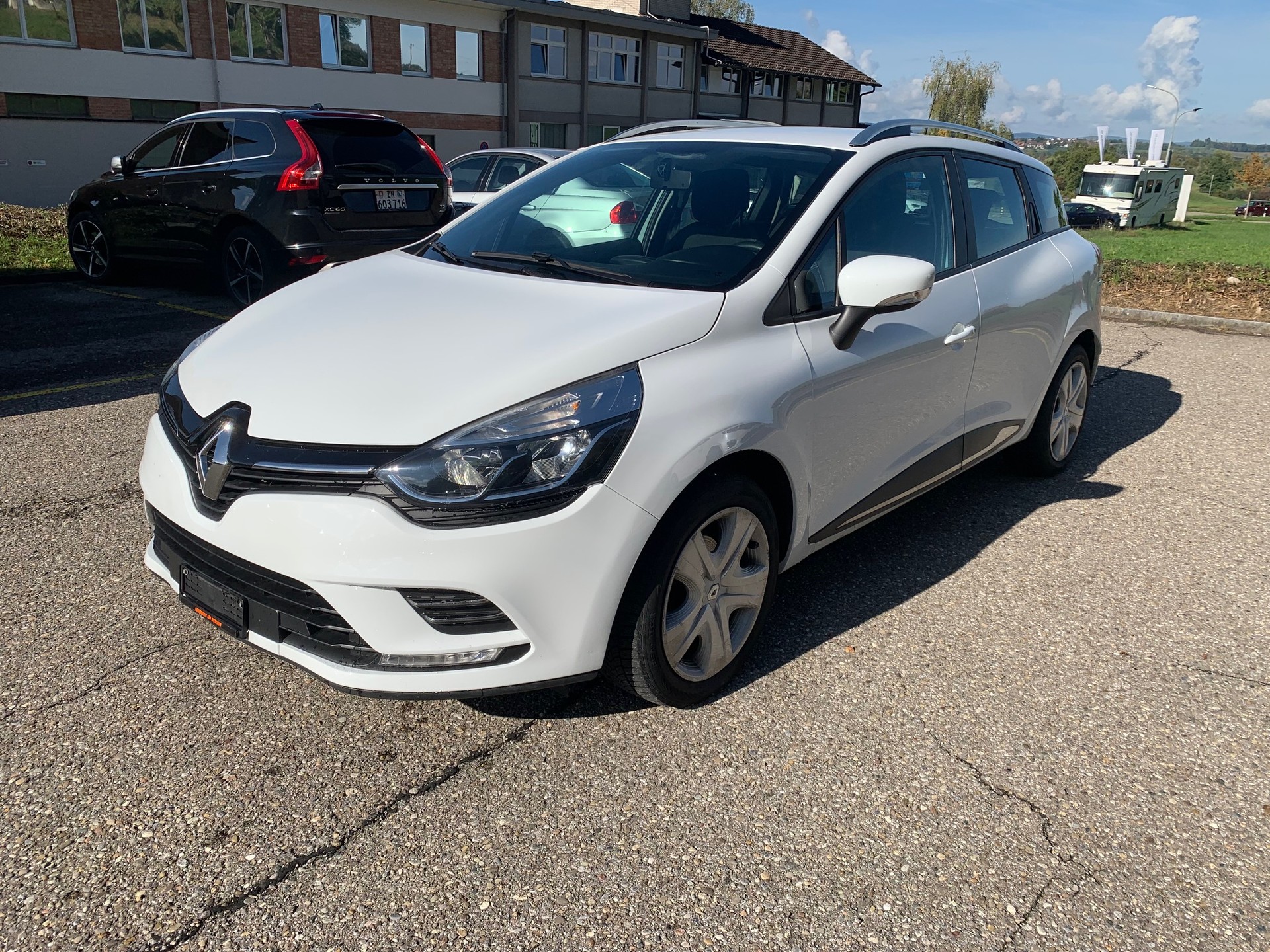 RENAULT Clio Grandtour 0.9 12V Zen-image-1