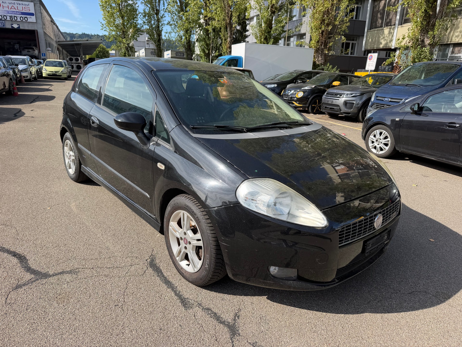 FIAT Punto 1.4 16V Turbo Sport-image-2