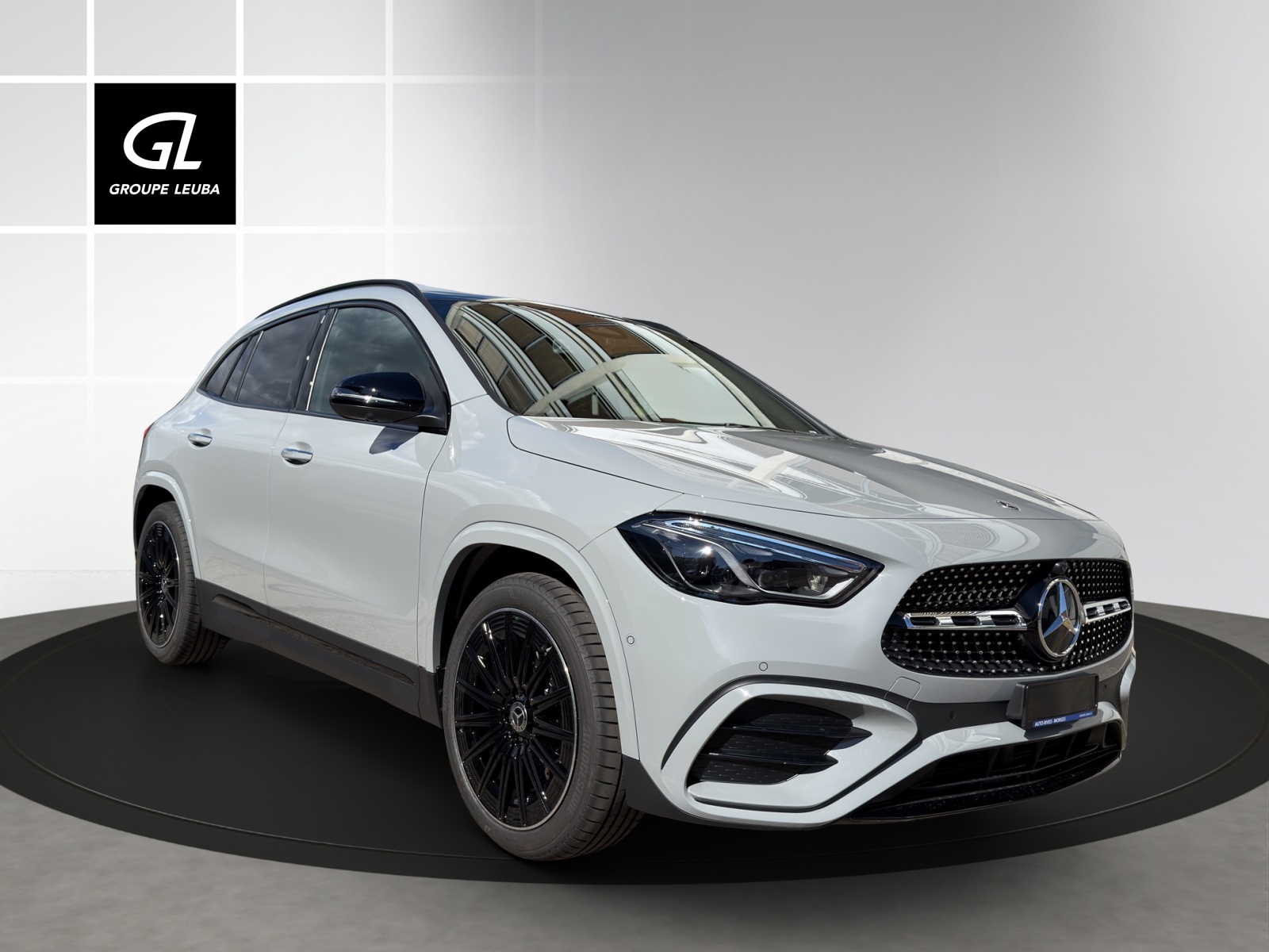 MERCEDES-BENZ GLA 200 Night Star 7G-DCT-image-0