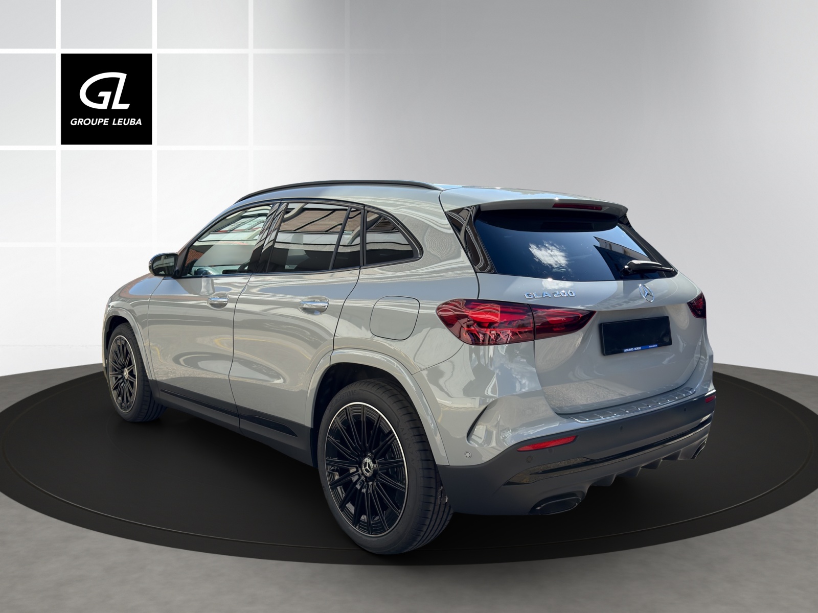MERCEDES-BENZ GLA 200 Night Star 7G-DCT-image-3