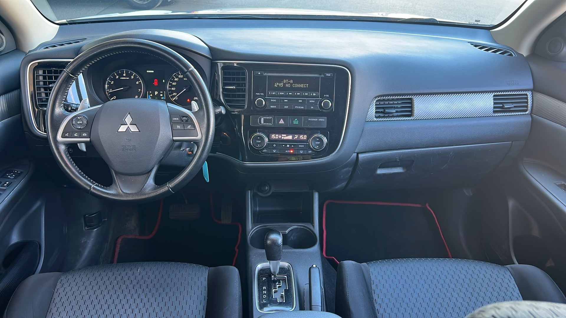 MITSUBISHI Outlander 2.0 Intense CVT-image-8