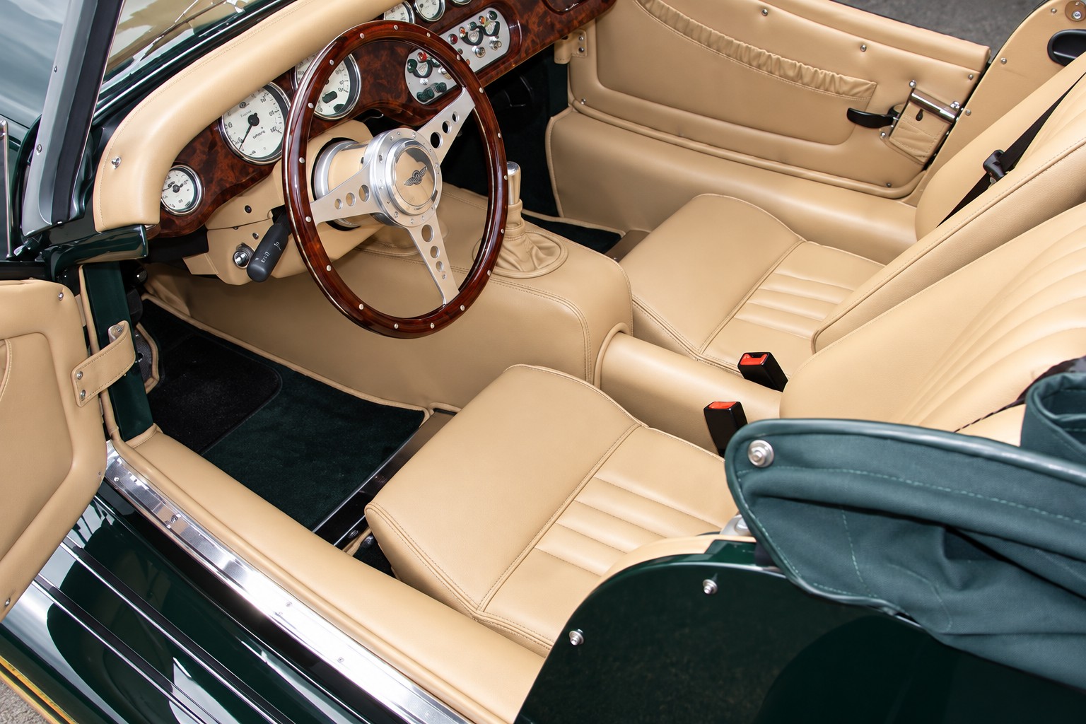 MORGAN ROADSTER 3.0-image-4