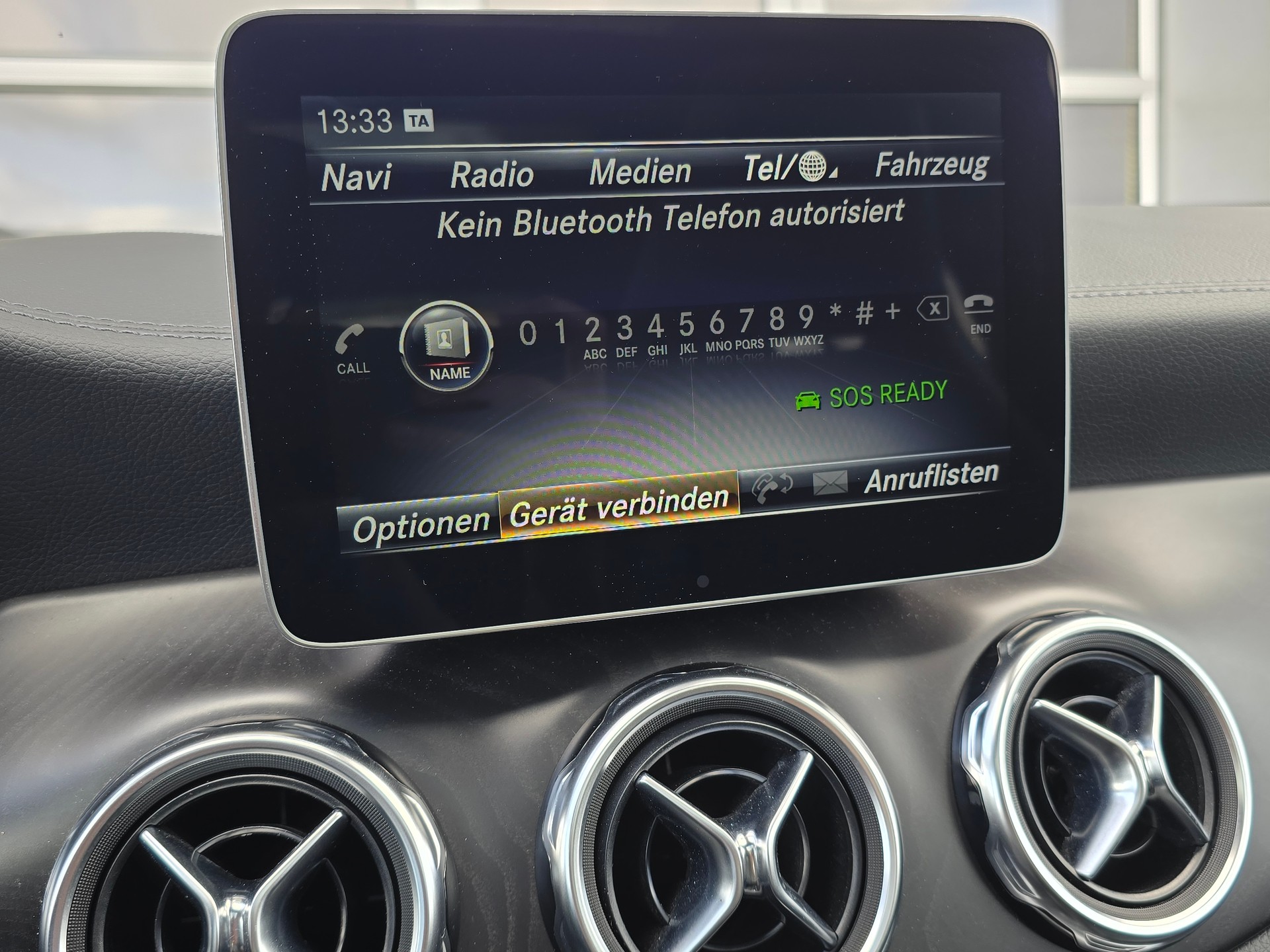 MERCEDES-BENZ GLA 220 AMG Line 4Matic 7G-DCT-image-24