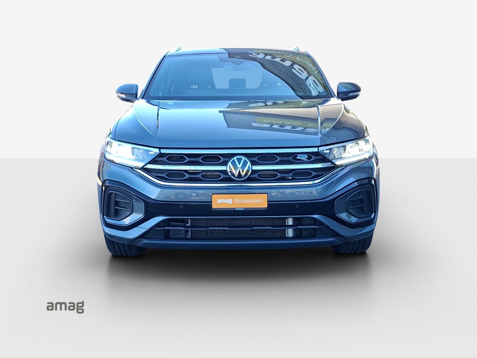 VW T-Roc 2.0 TSI R-Line DSG 4Motion-image-6