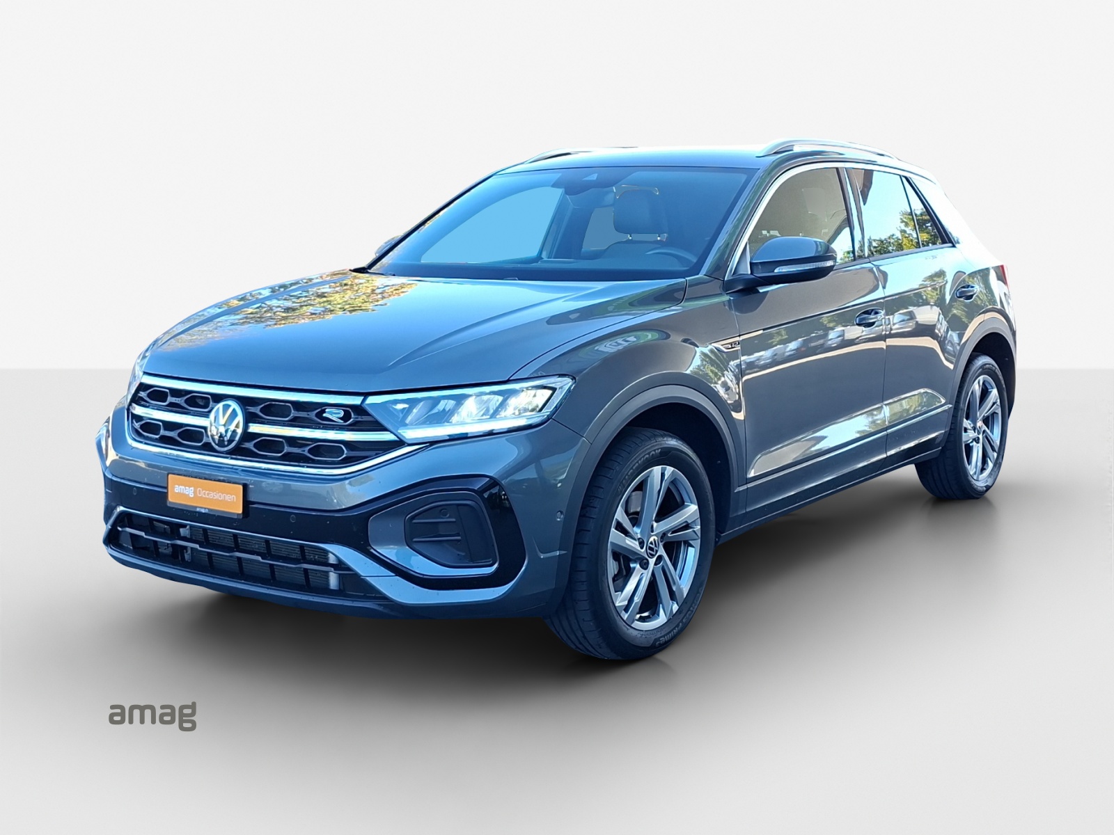 VW T-Roc 2.0 TSI R-Line DSG 4Motion-image-0