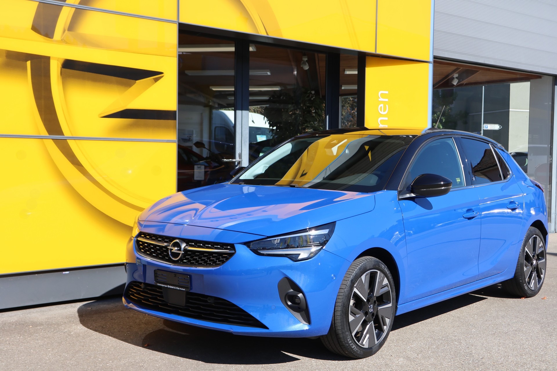 OPEL Corsa e-Elegance-image-0