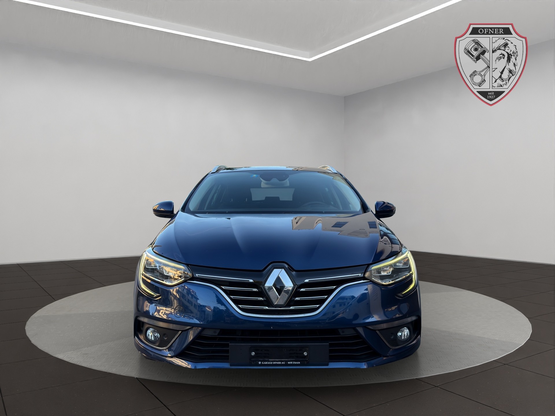RENAULT Mégane Grandtour 1.2 16V Turbo Bose EDC-image-1