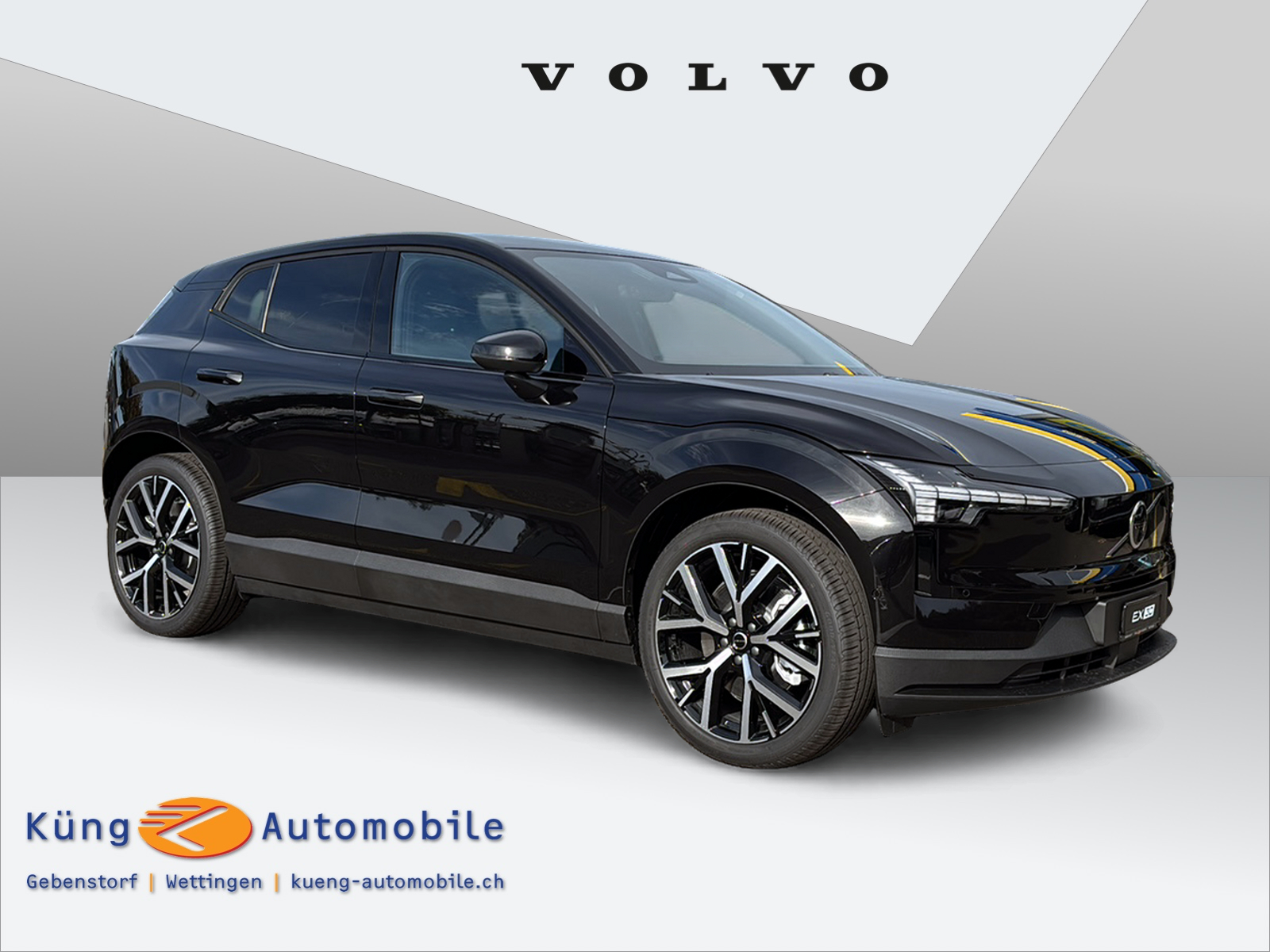 VOLVO EX30 E60 69kWh Twin Ultra-image-2