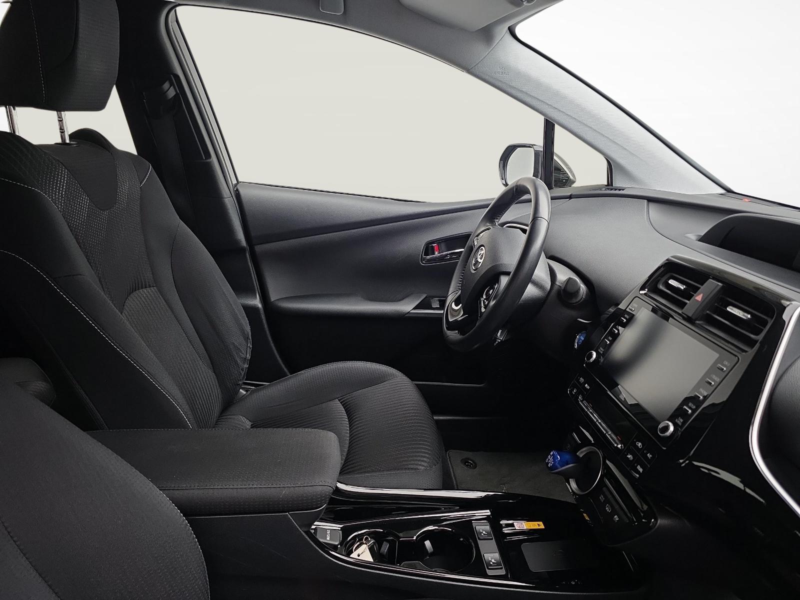 TOYOTA Prius 1.8 VVTi HSD Plug-In Premium-image-7