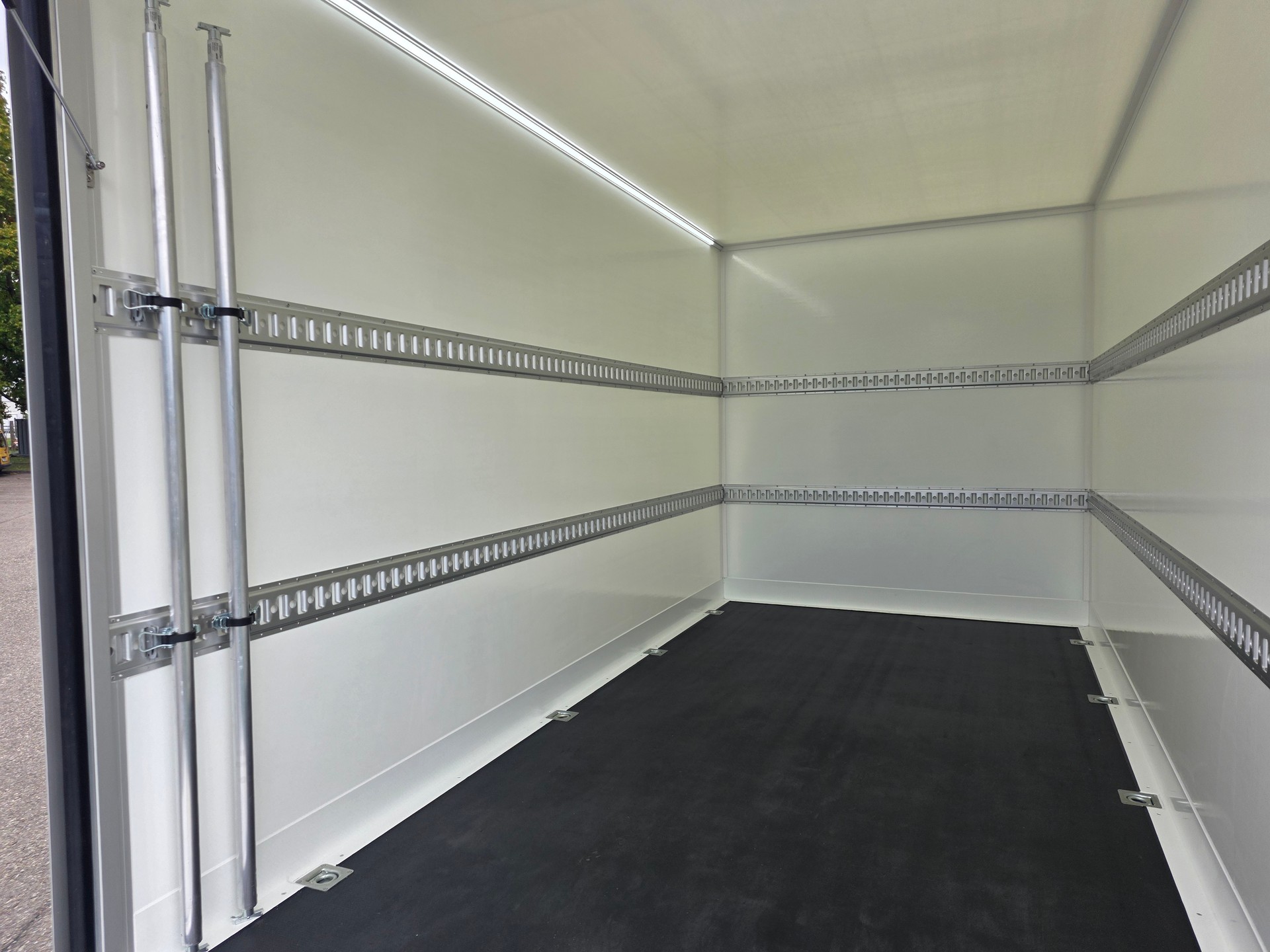 IVECO 35 S 18H A8-image-8