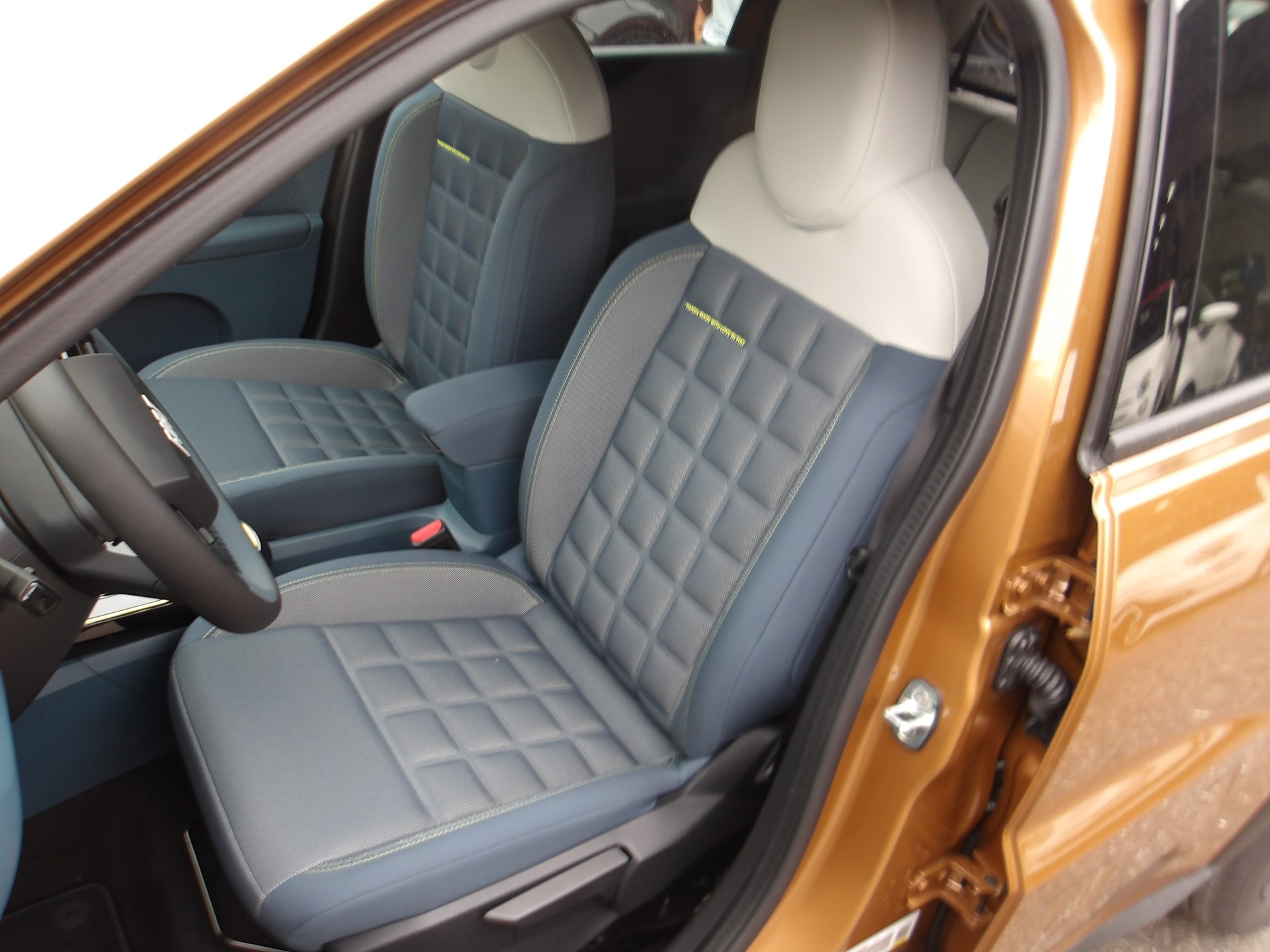 FIAT Grande Panda MHEV La Prima-image-10