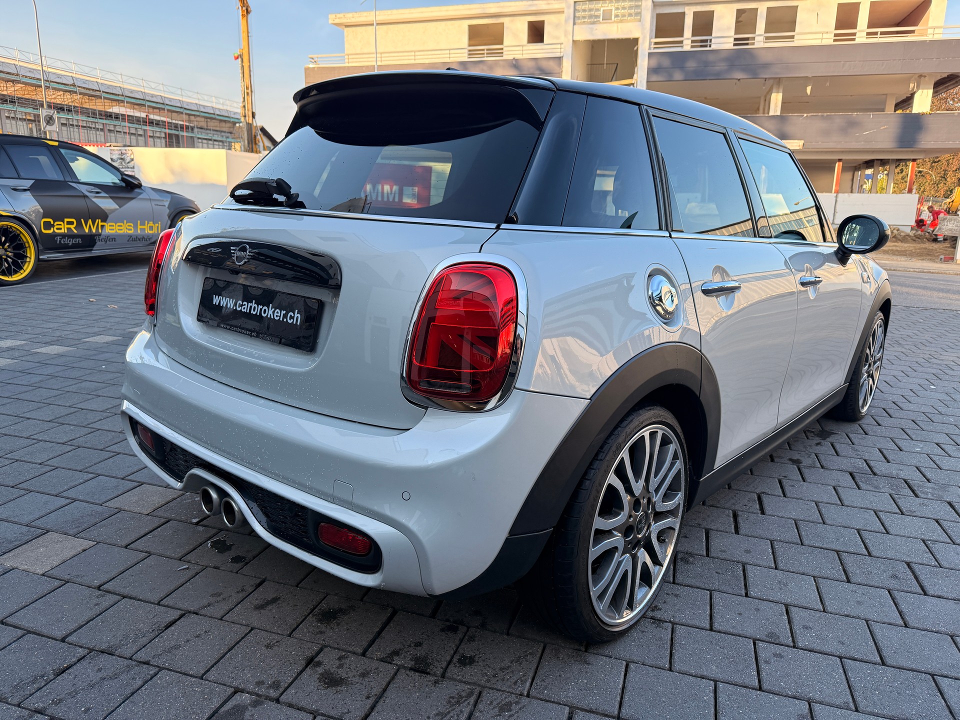 MINI Cooper S Steptronic DKG-image-8