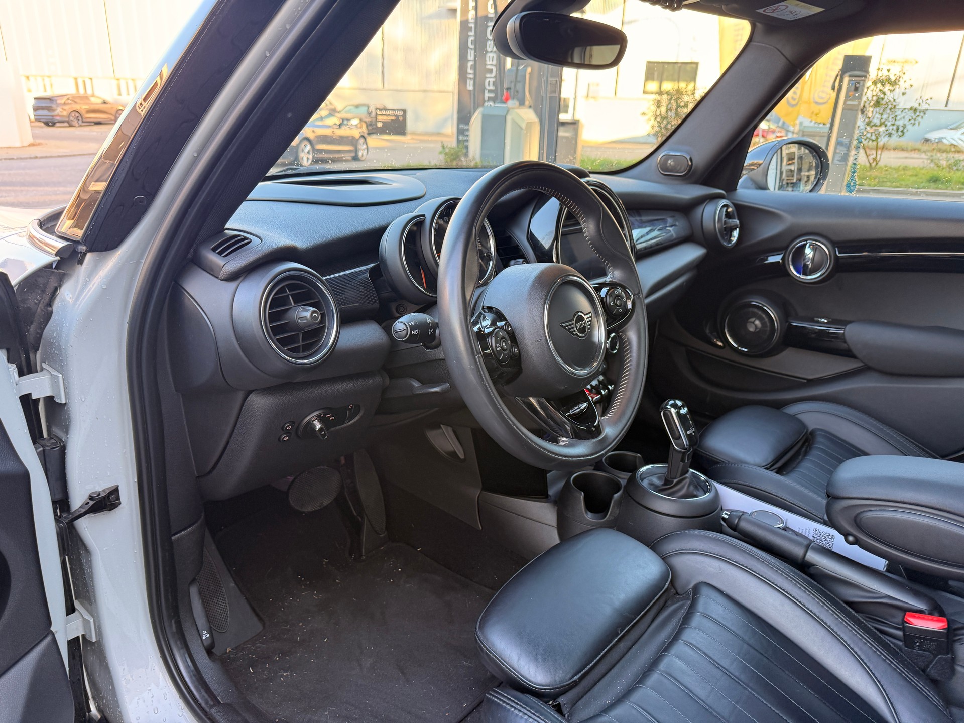 MINI Cooper S Steptronic DKG-image-12