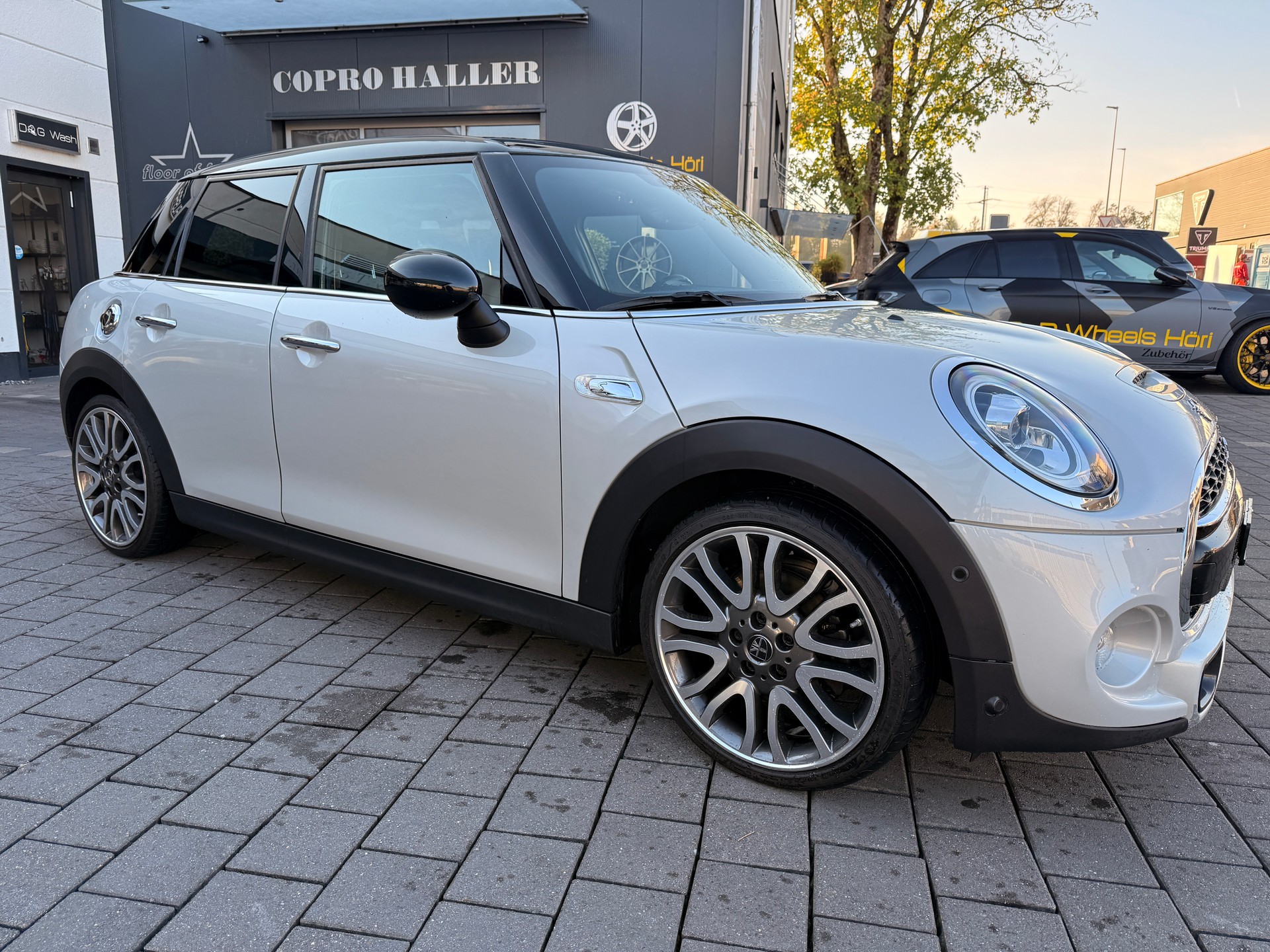 MINI Cooper S Steptronic DKG-image-5