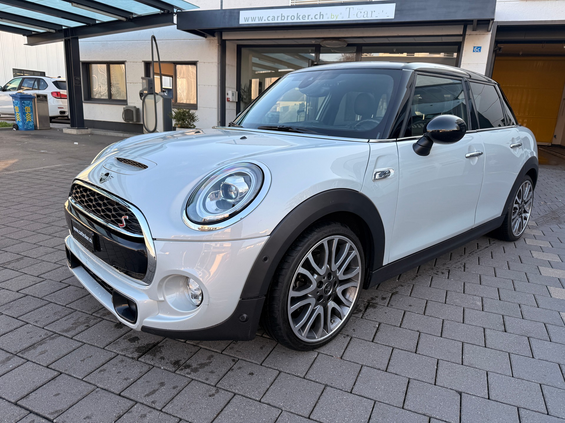 MINI Cooper S Steptronic DKG-image-0