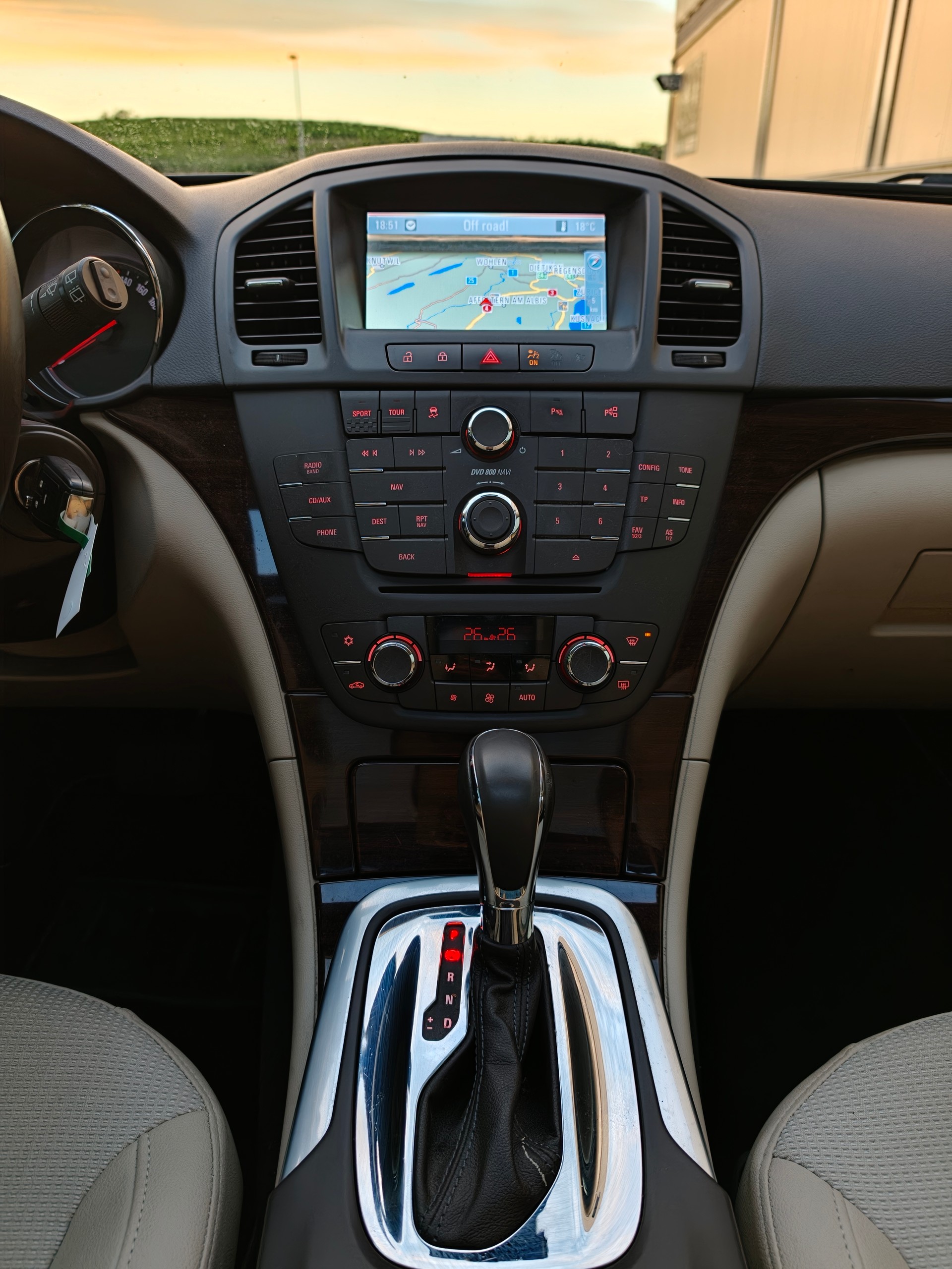 OPEL INSIGNIA-image-12