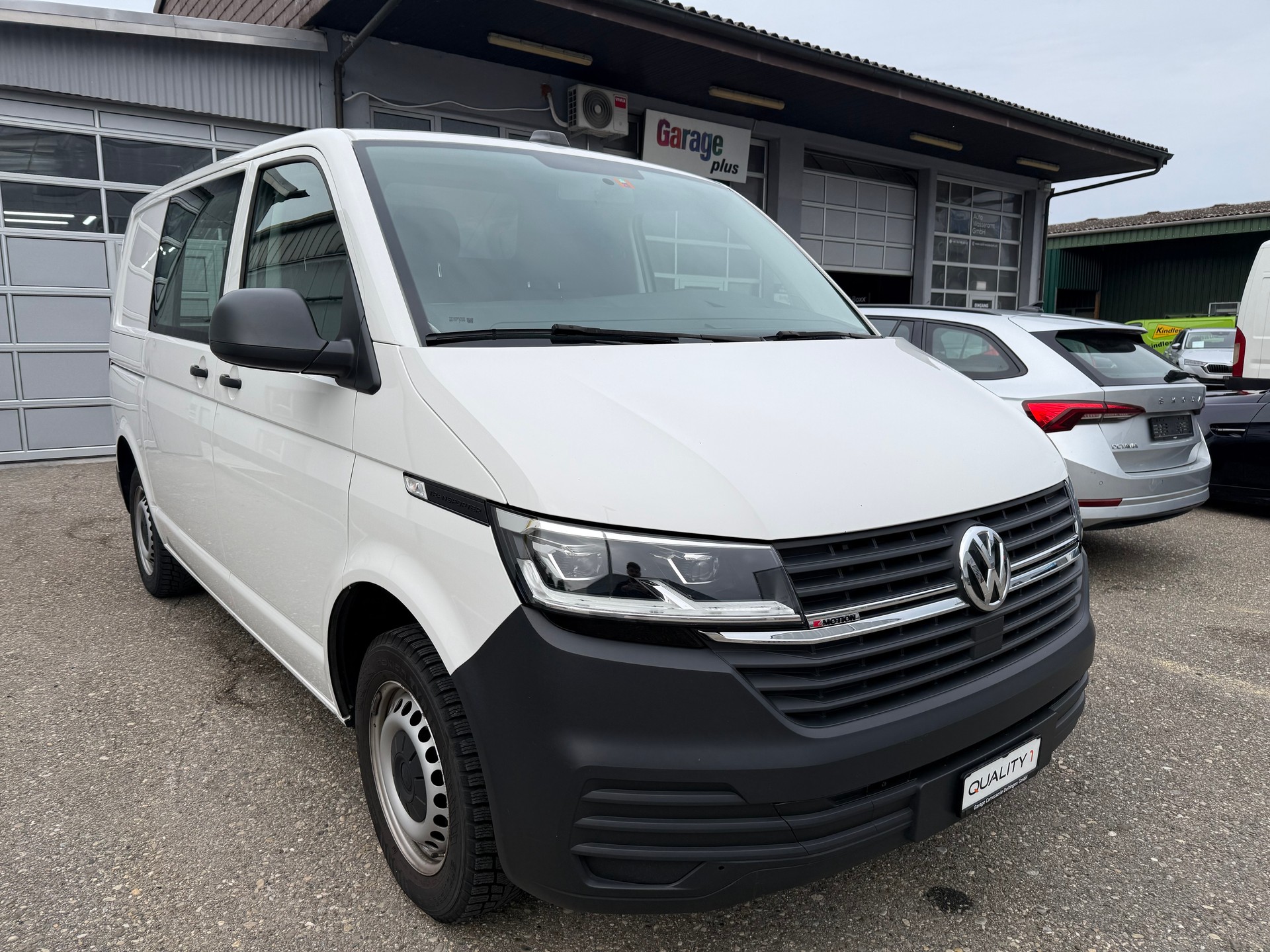 VW T6.1 2.0 TDI 4Motion DSG-image-0