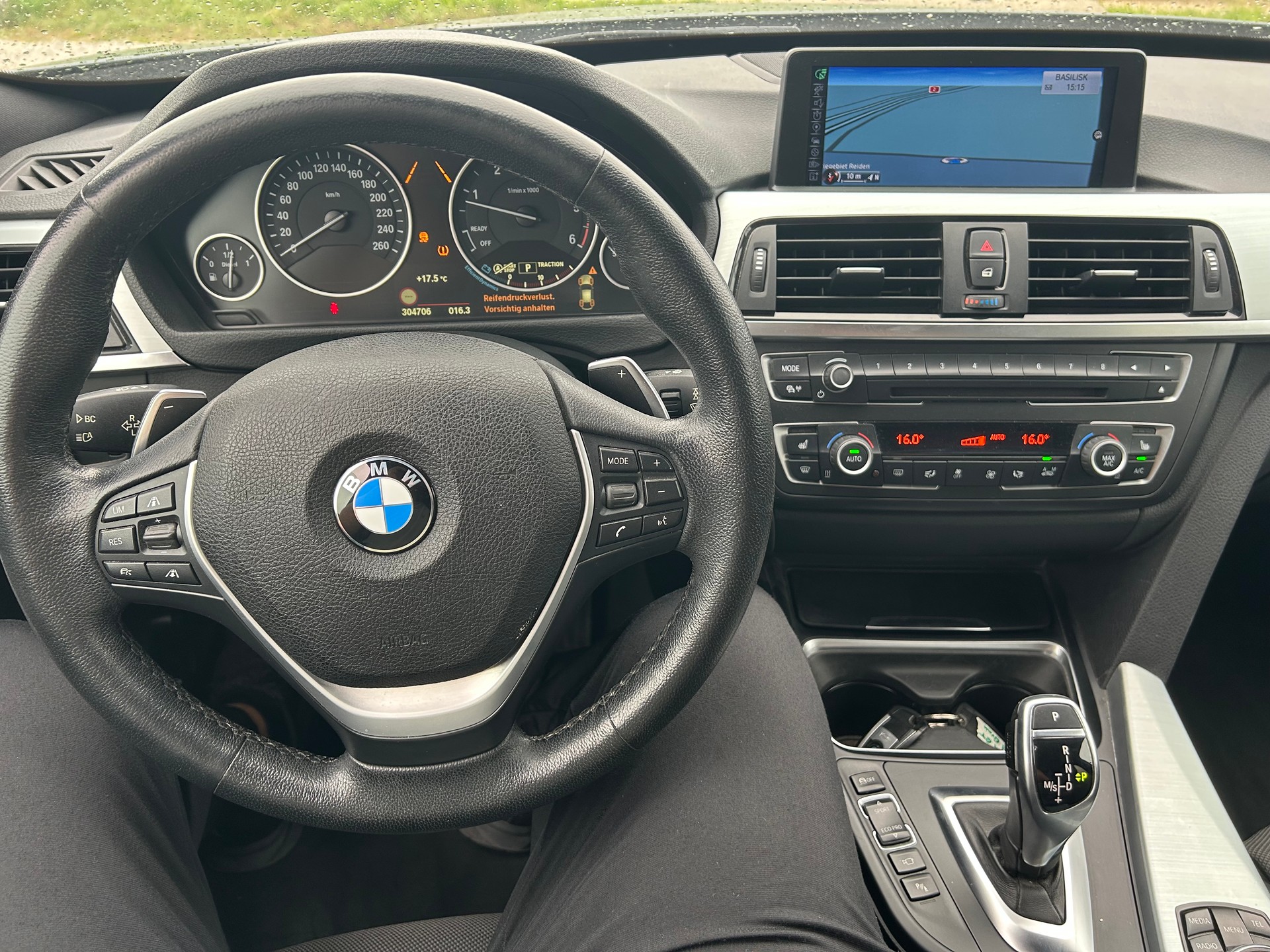 BMW 320d GT xDrive Modern Line Steptronic-image-7