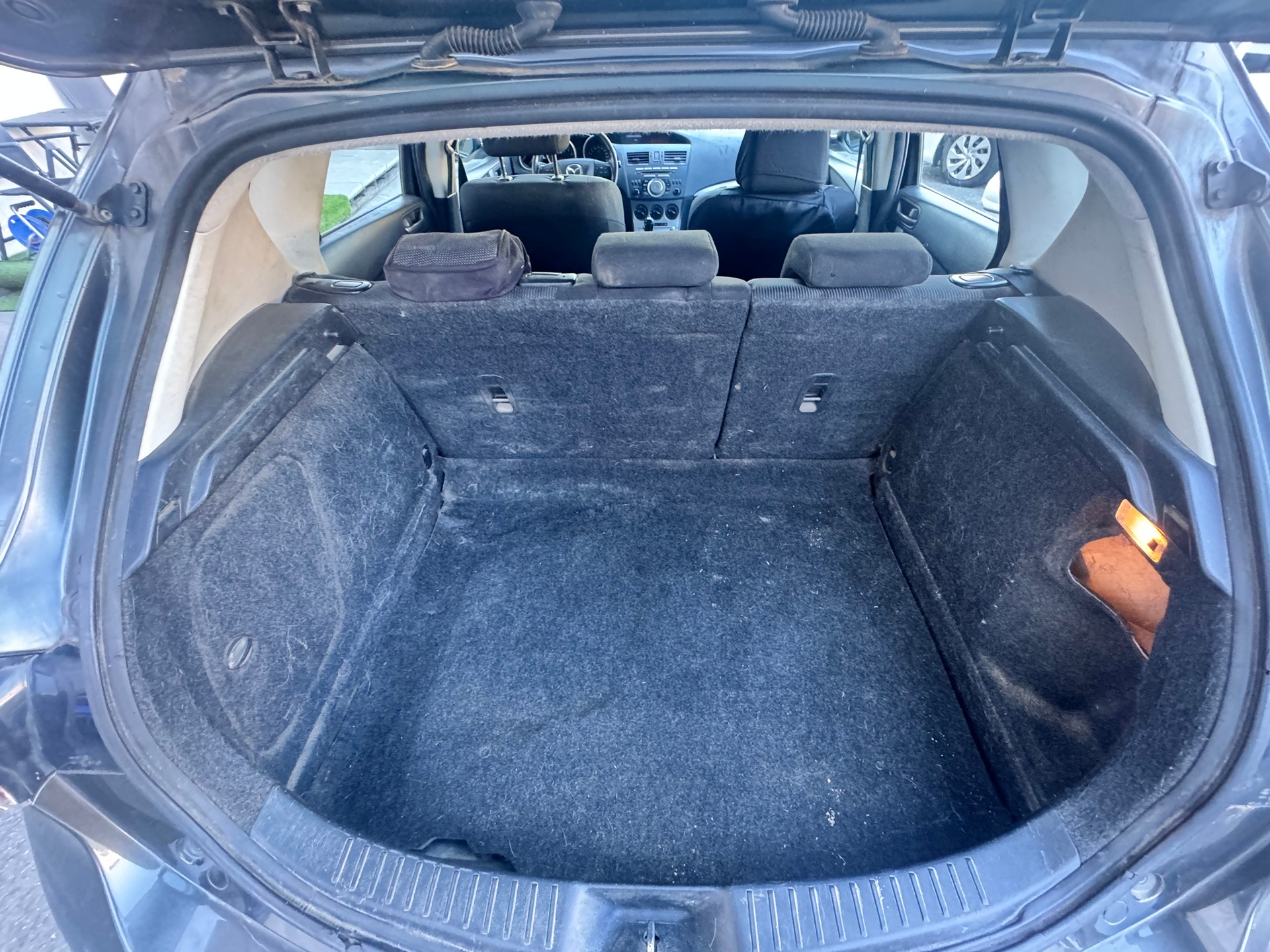 MAZDA 3 1.6 16V Confort-image-10