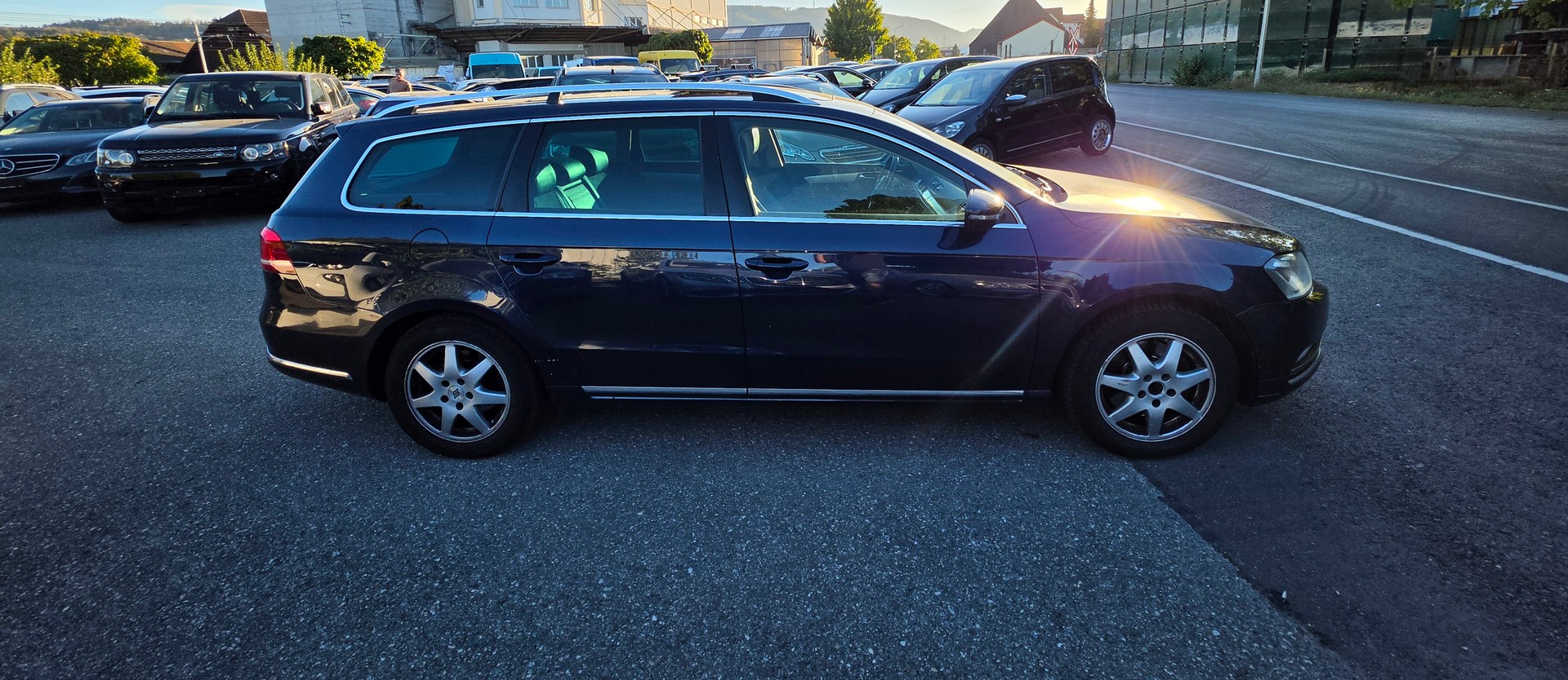 VW Passat Variant 2.0 TDI BMT Highline 4MDSG-image-5