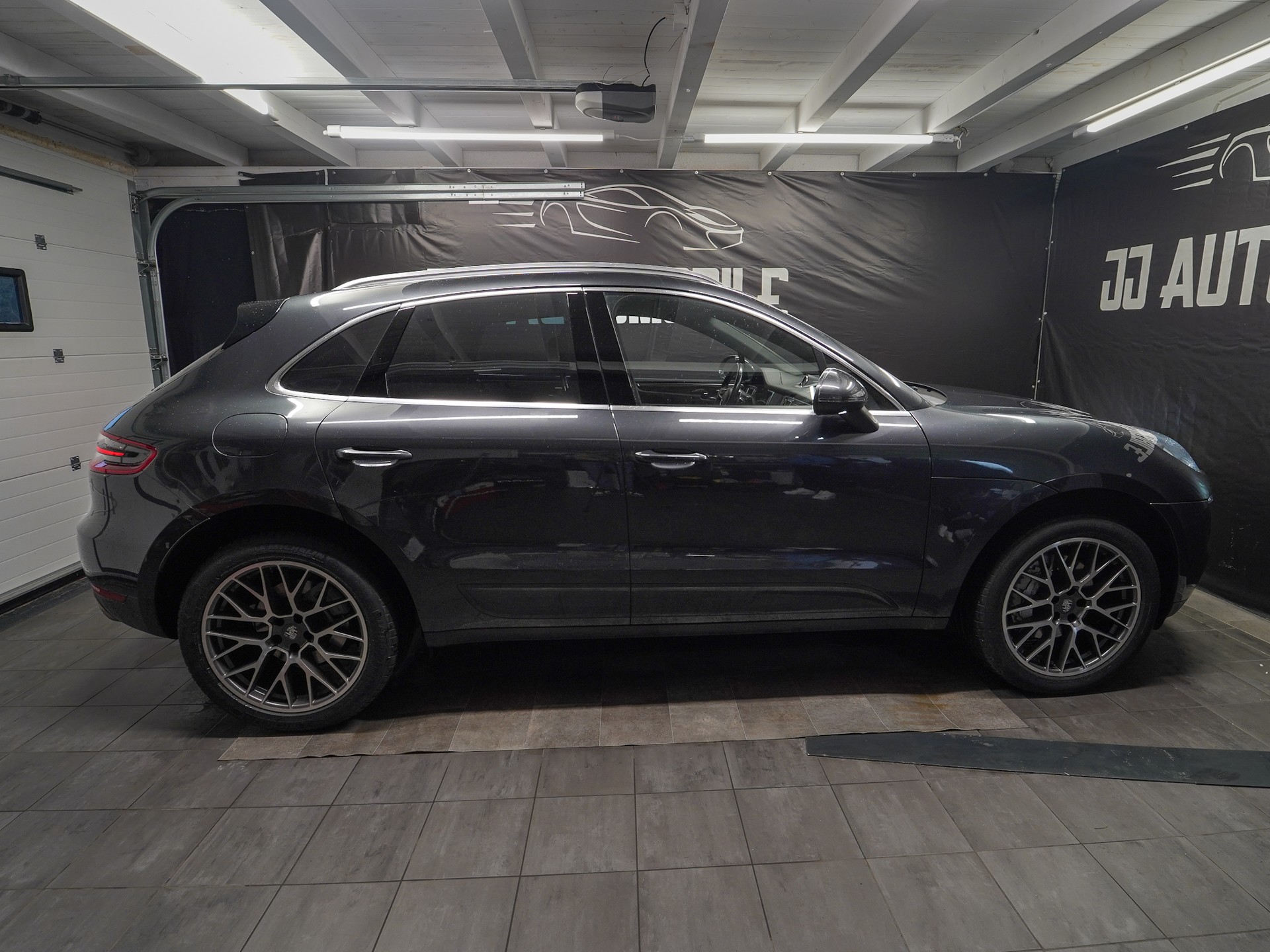 PORSCHE Macan S PDK-image-14