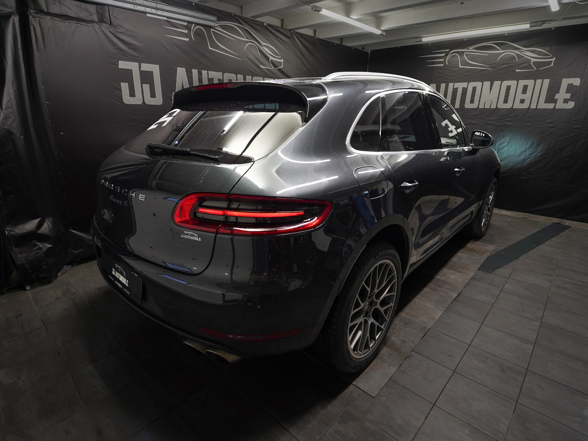 PORSCHE Macan S PDK-image-11