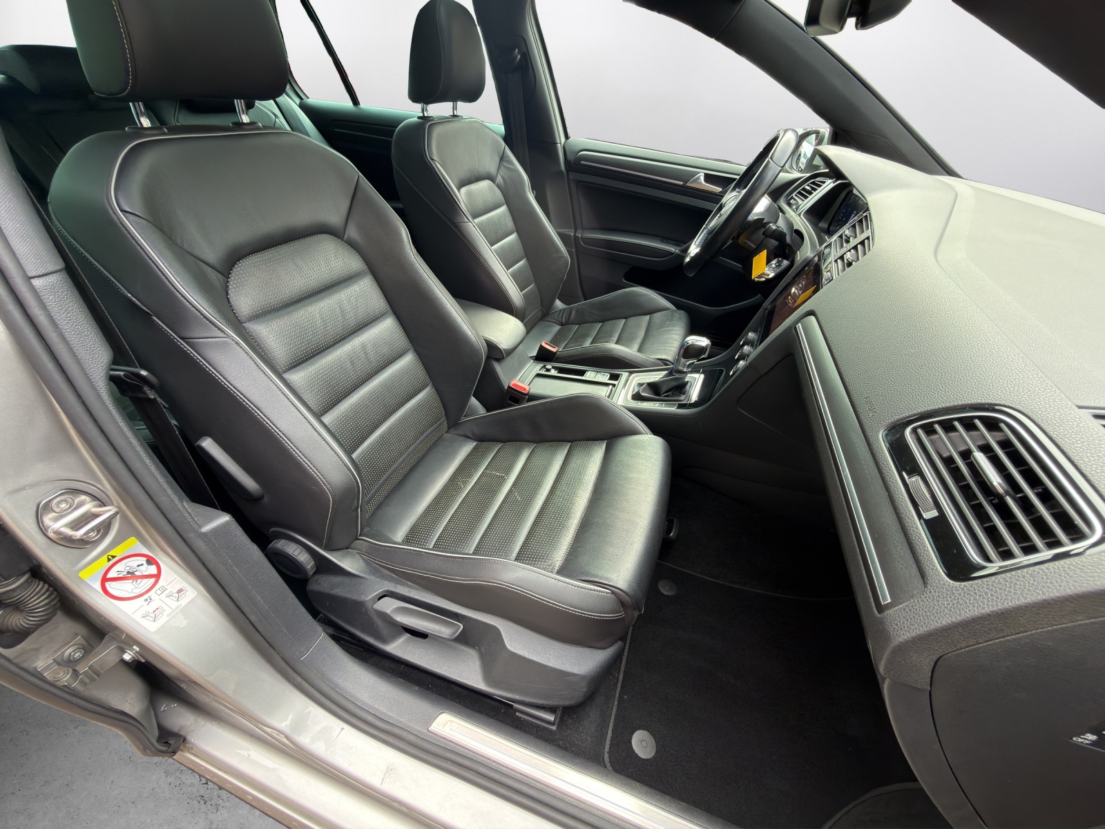 VW Golf 1.4 TSI GTE DSG-image-13