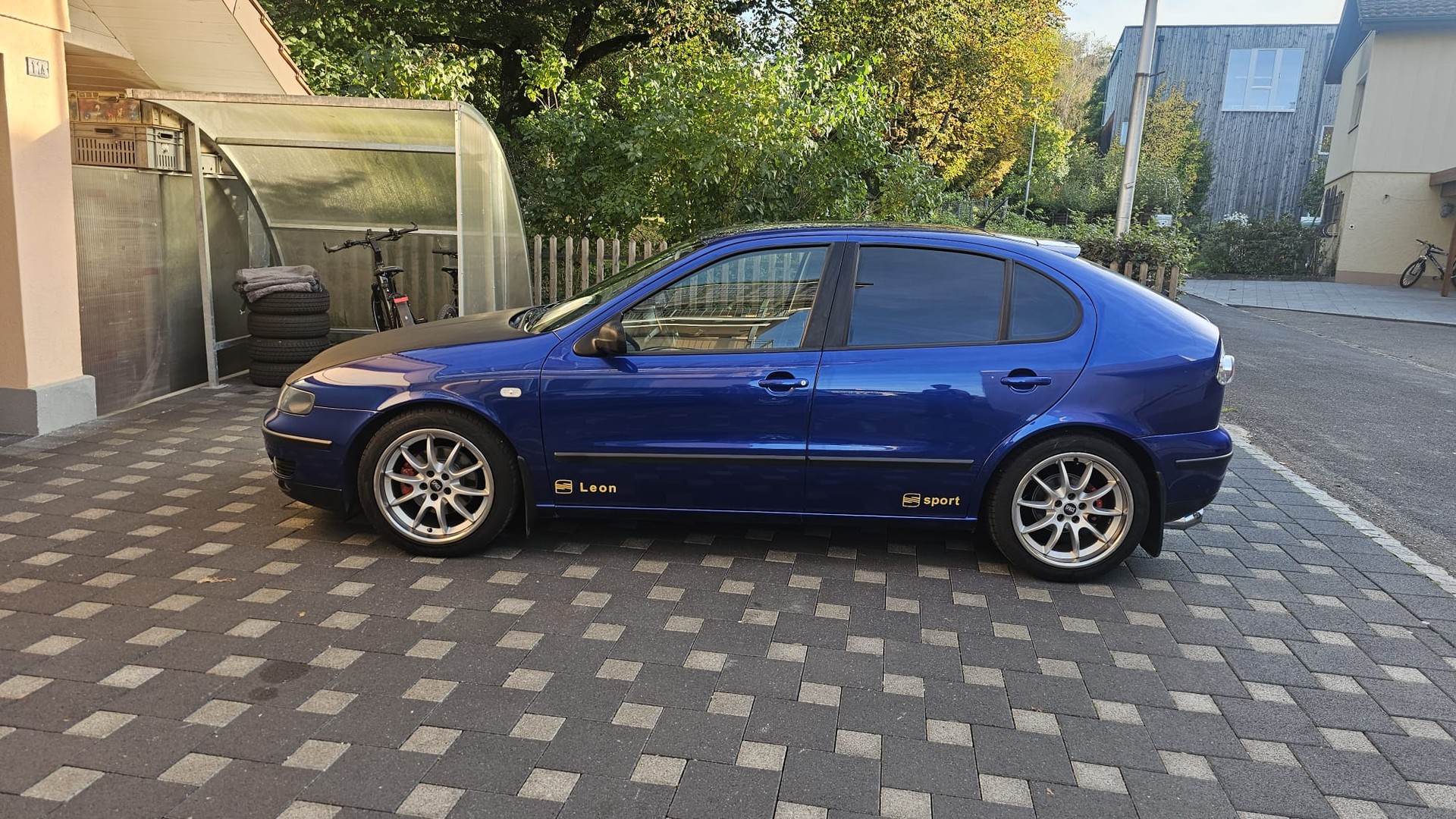 SEAT 1.8 20V Sport-image-2