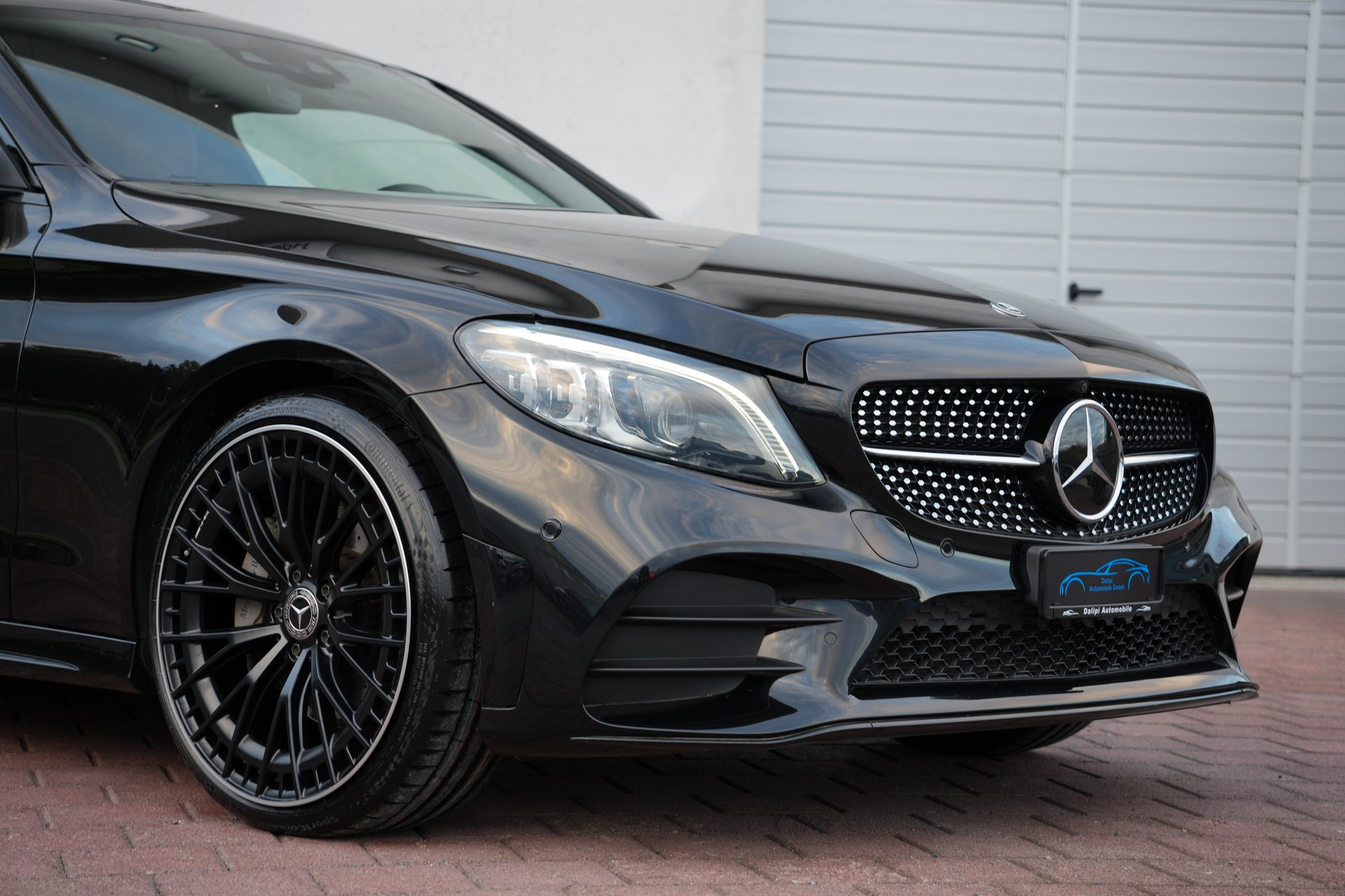 MERCEDES-BENZ C 300 Coupé AMG Line 9G-tronic (CH)-image-3