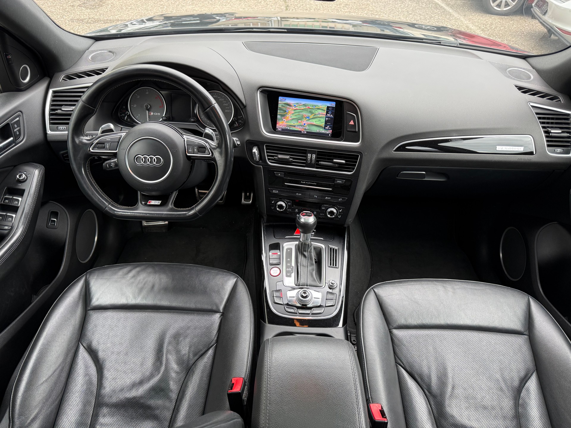 AUDI SQ5 3.0 TDI quattro tiptronic-image-7