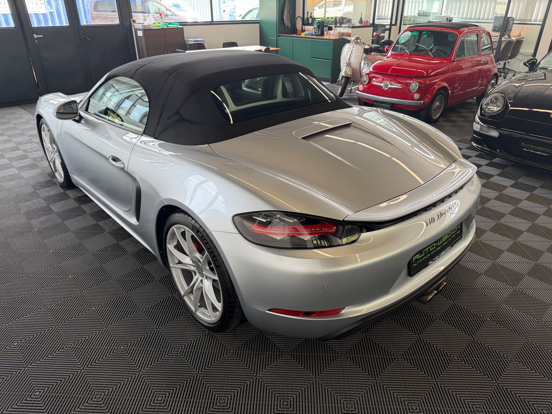 PORSCHE 718 Boxster S 2.5 PDK 350 PS * PORSCHE APPROVED 06.2027 *-image-4