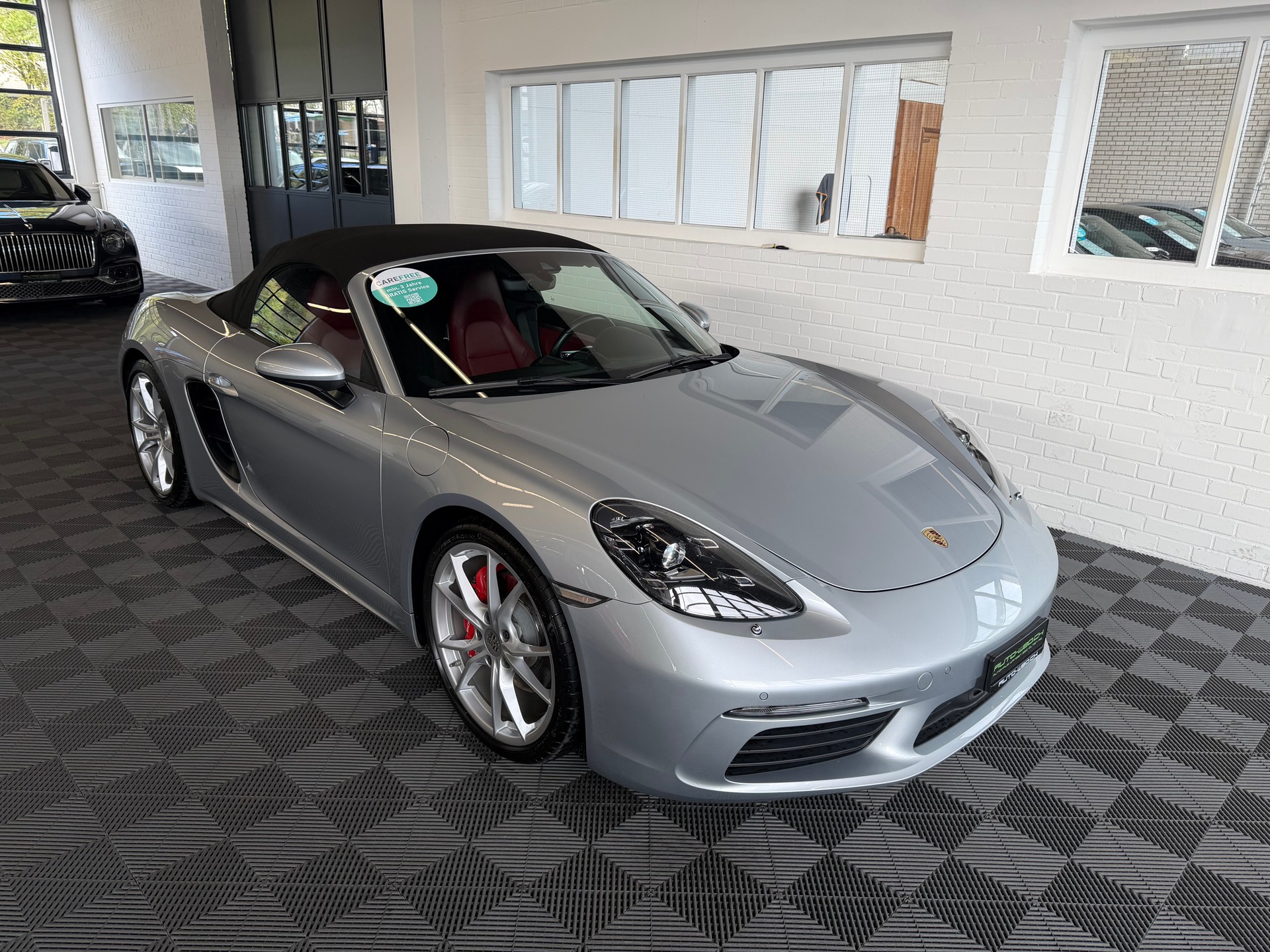 PORSCHE 718 Boxster S 2.5 PDK 350 PS * PORSCHE APPROVED 06.2027 *-image-0