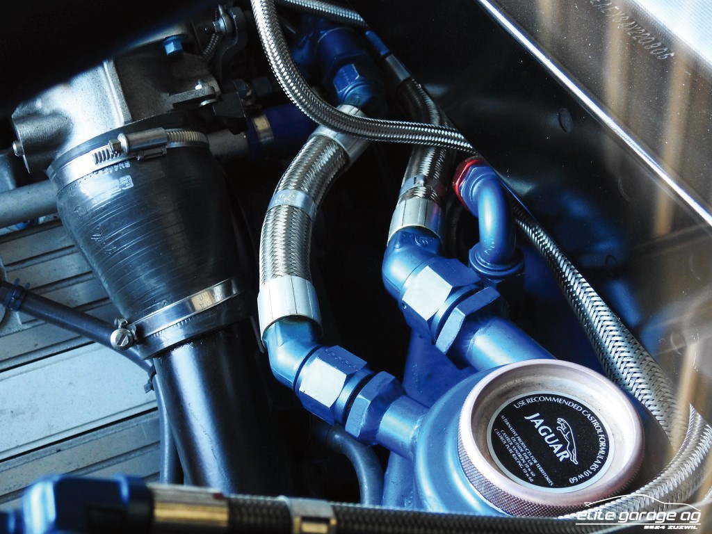 JAGUAR XJ 220 Nr. 176 / 275-image-15