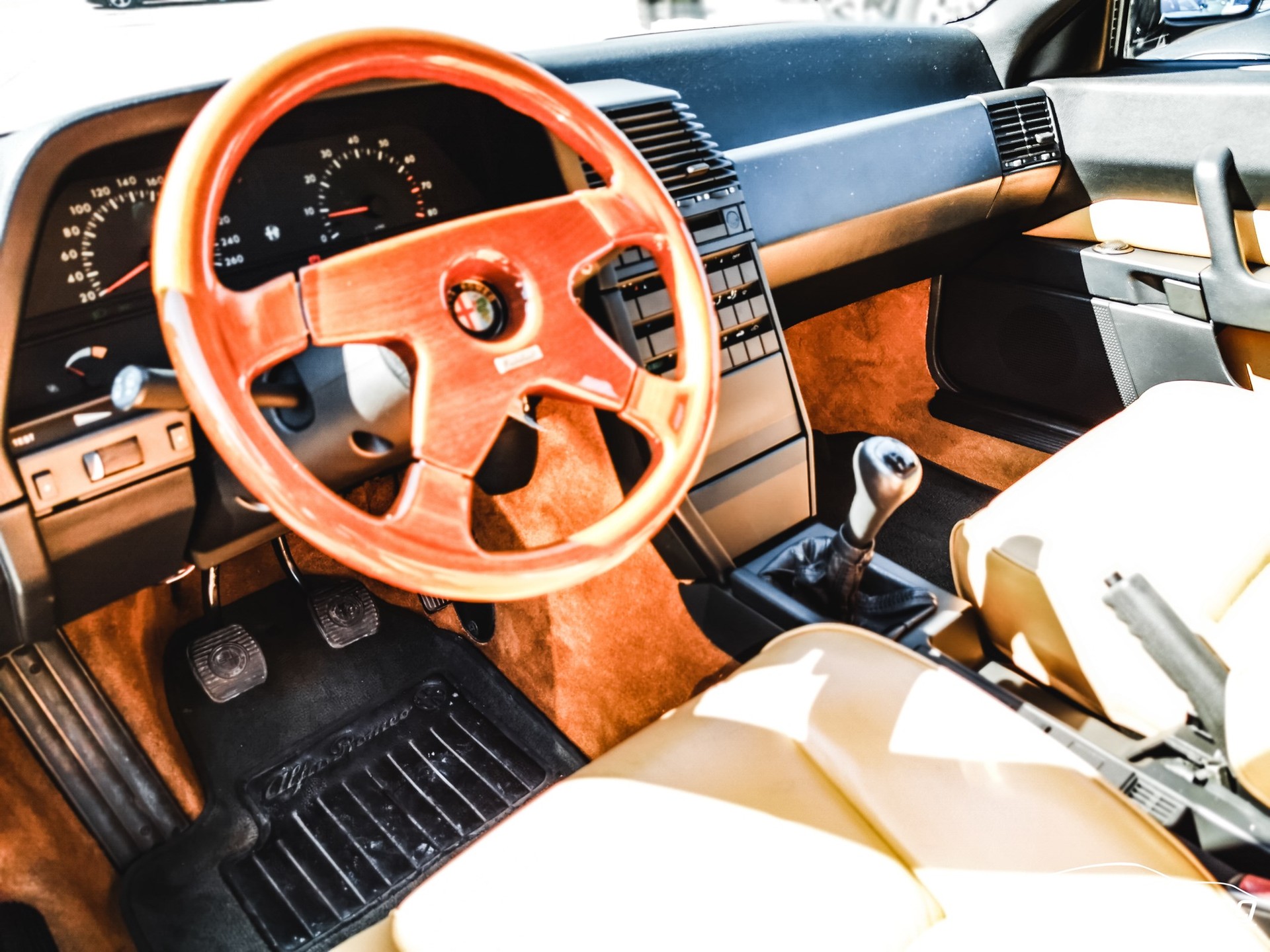 ALFA ROMEO 164 2.0 Turbo-image-12