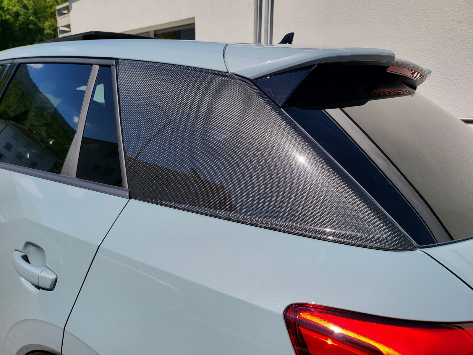 AUDI SQ2 TFSI quattro S-tronic-image-5