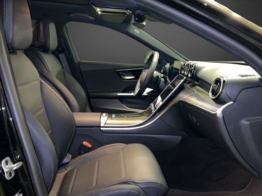 MERCEDES-BENZ C 220 d T 4 Matic-image-7