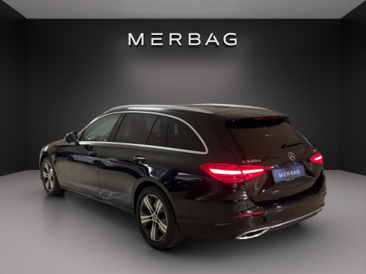 MERCEDES-BENZ C 220 d T 4 Matic-image-1