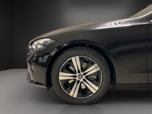 MERCEDES-BENZ C 220 d T 4 Matic-image-5