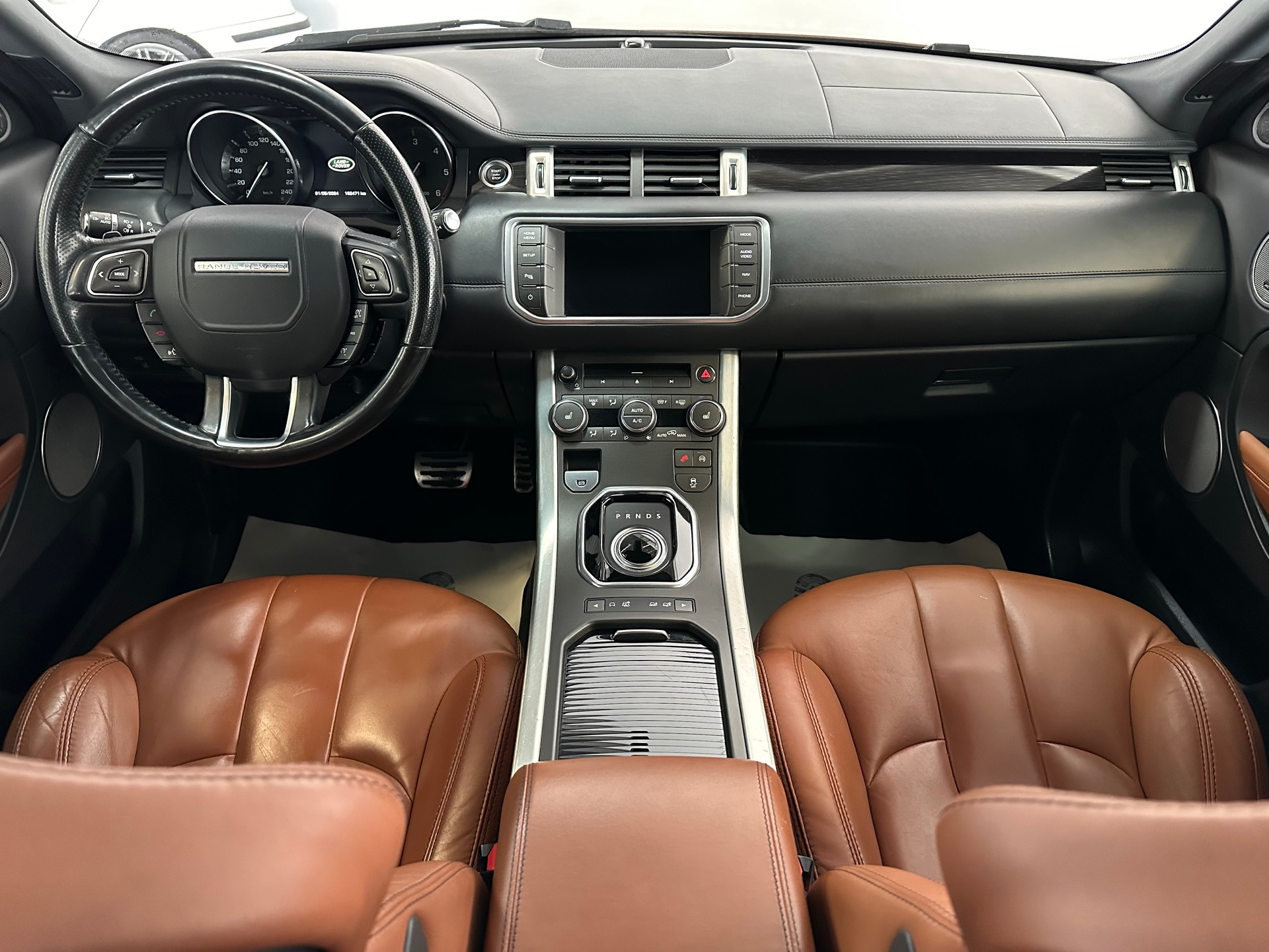 LAND ROVER Range Rover Evoque 2.2 SD4 Dynamic AT9-image-22