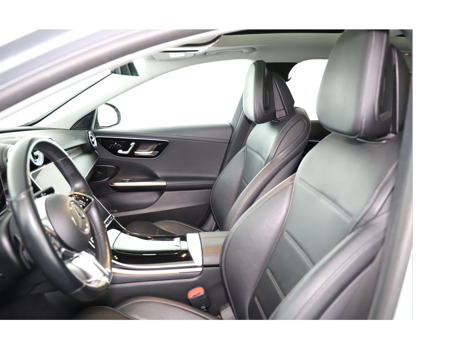 MERCEDES-BENZ C 220 d Avantgarde-image-10