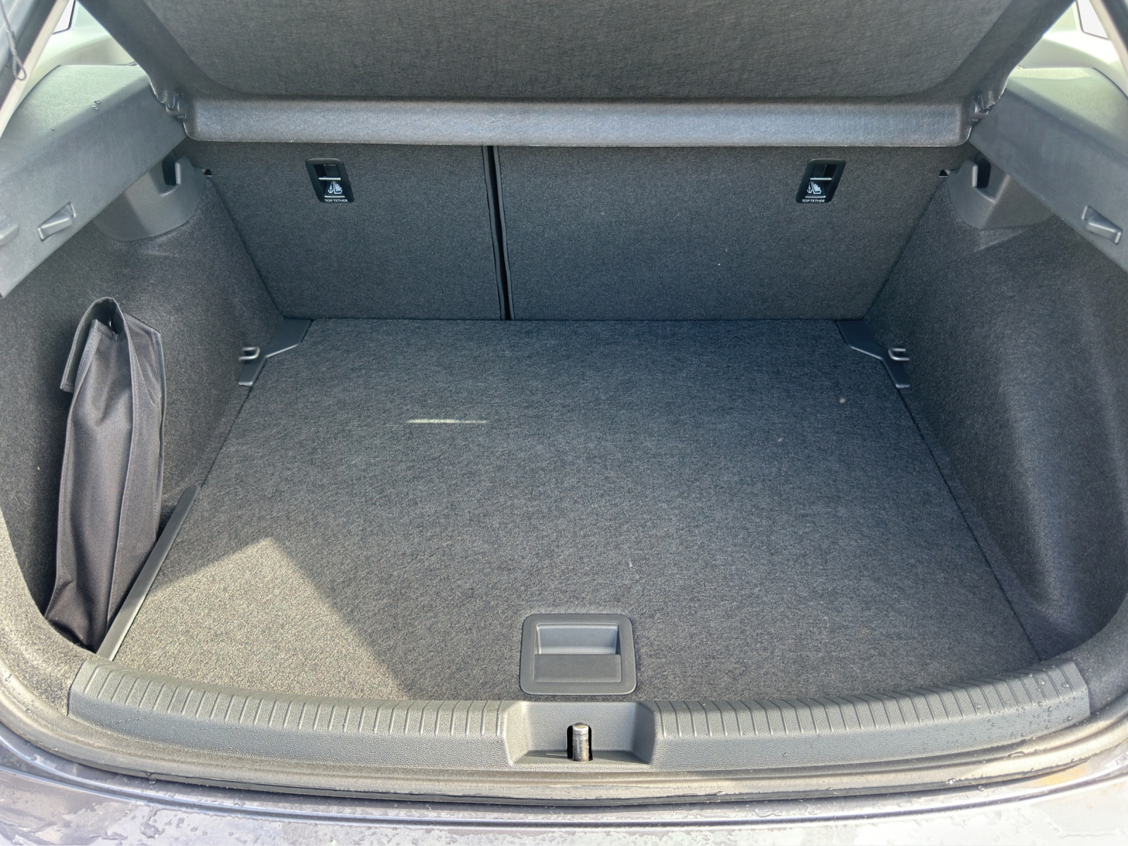 VW Taigo 1.0 TSI Life DSG-image-12