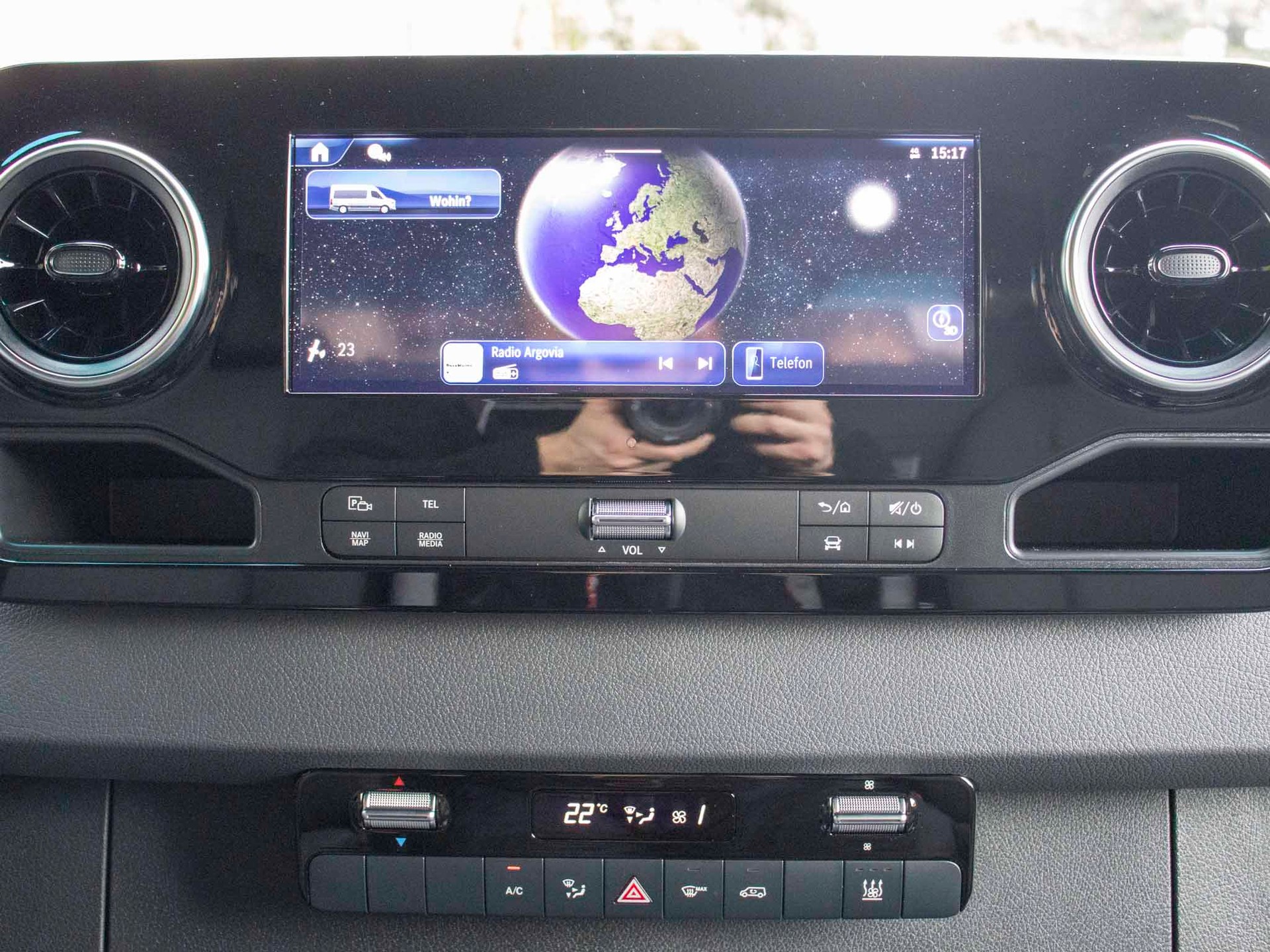 MERCEDES-BENZ eSprinter 320 PRO Lang-image-9