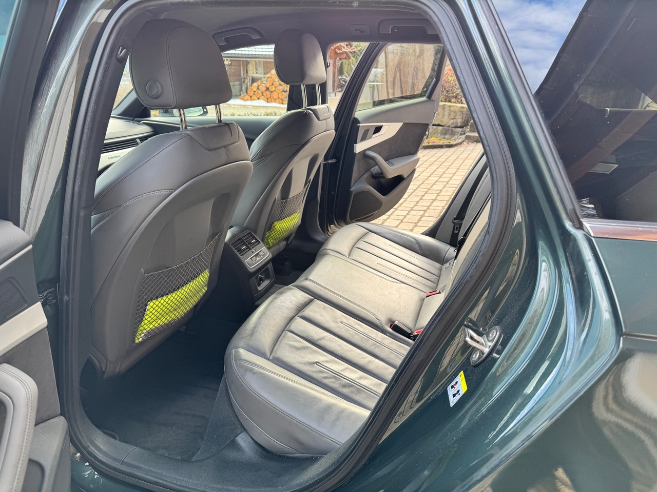 AUDI A4 Avant 3.0 TDI Sport quattro tiptronic-image-13