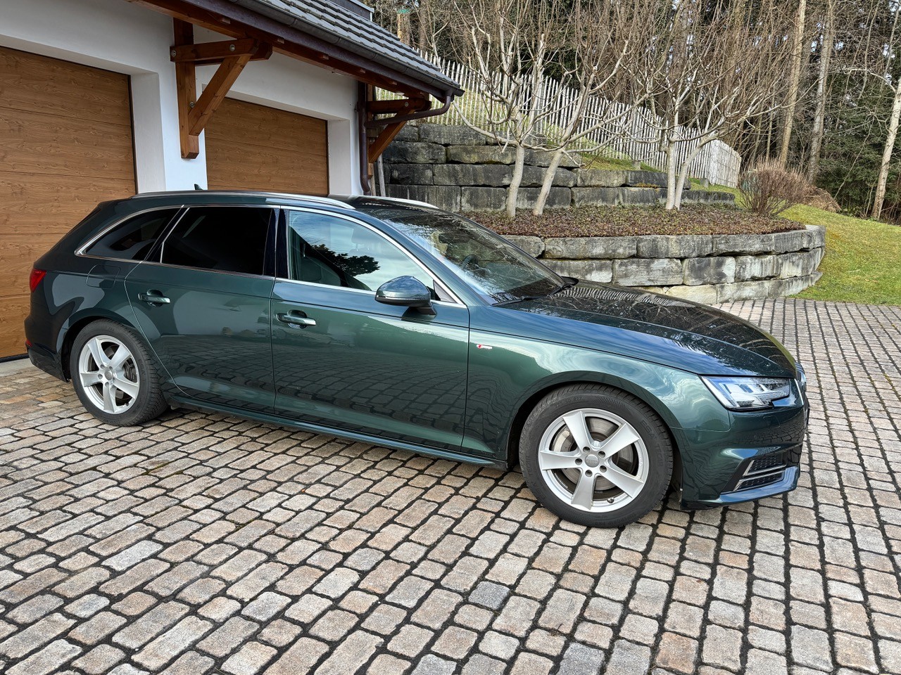 AUDI A4 Avant 3.0 TDI Sport quattro tiptronic-image-4